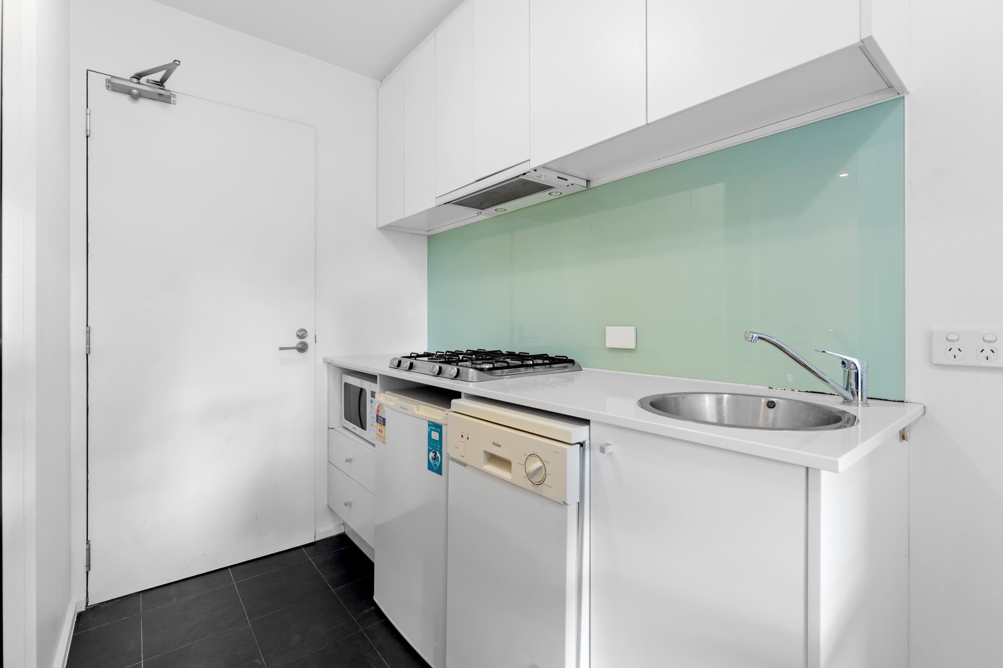 219/484 Elgar Road, Box Hill - Thumbnail 4