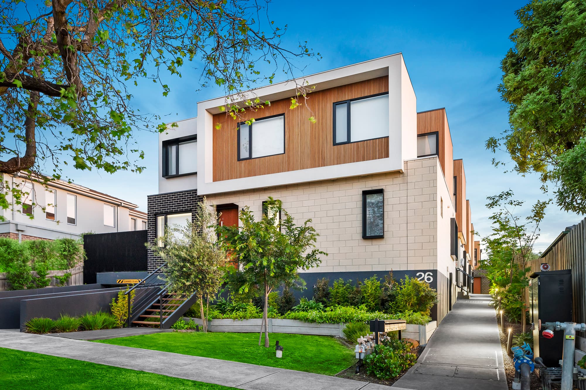 5/26 Ascot Street, Doncaster East - Image 1