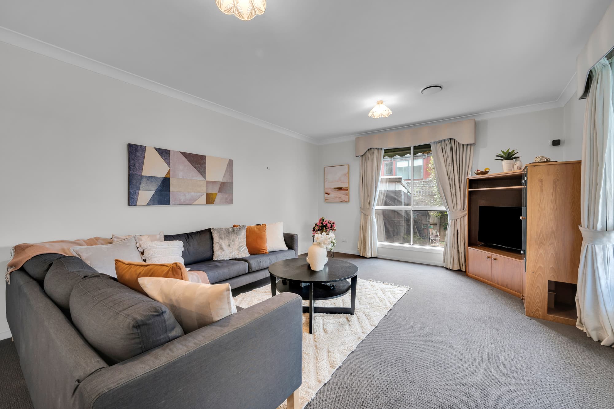 10 Lowana Crescent, Forest Hill - Thumbnail 3
