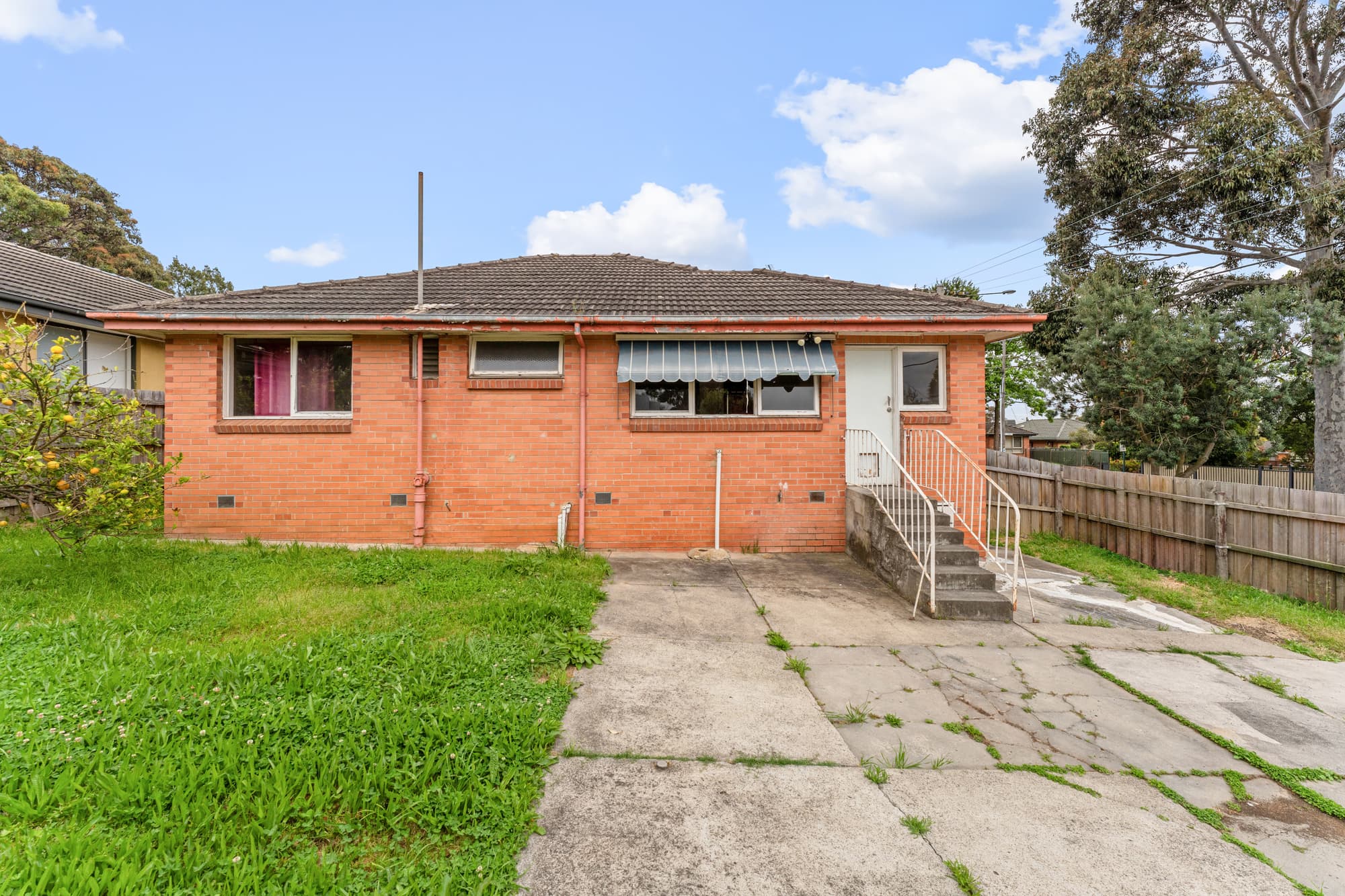88 Shafer Road, Blackburn North - Thumbnail 3