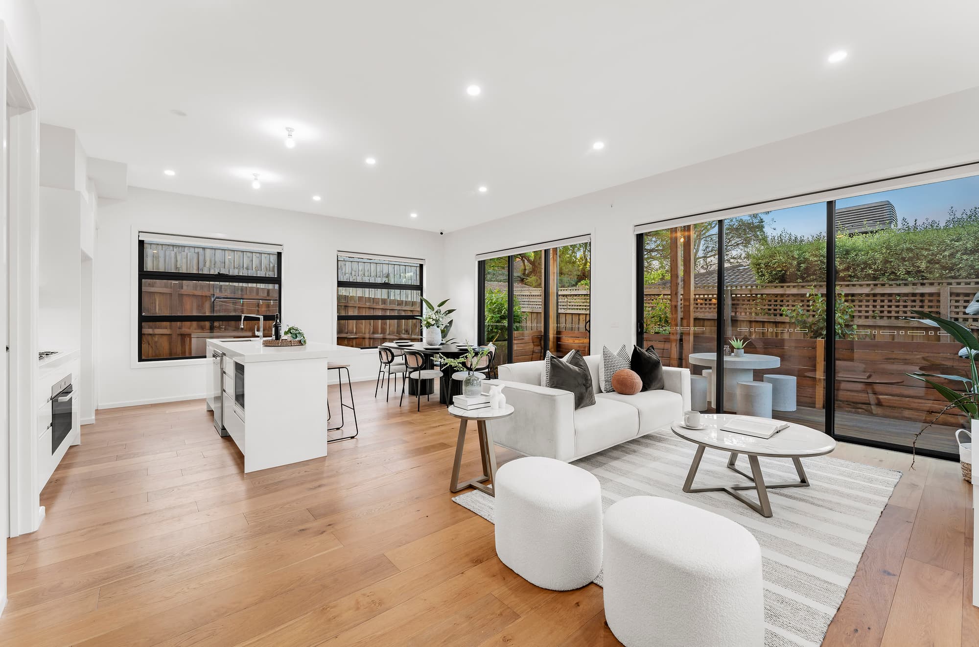 2/5 View Street, Surrey Hills - Thumbnail 5