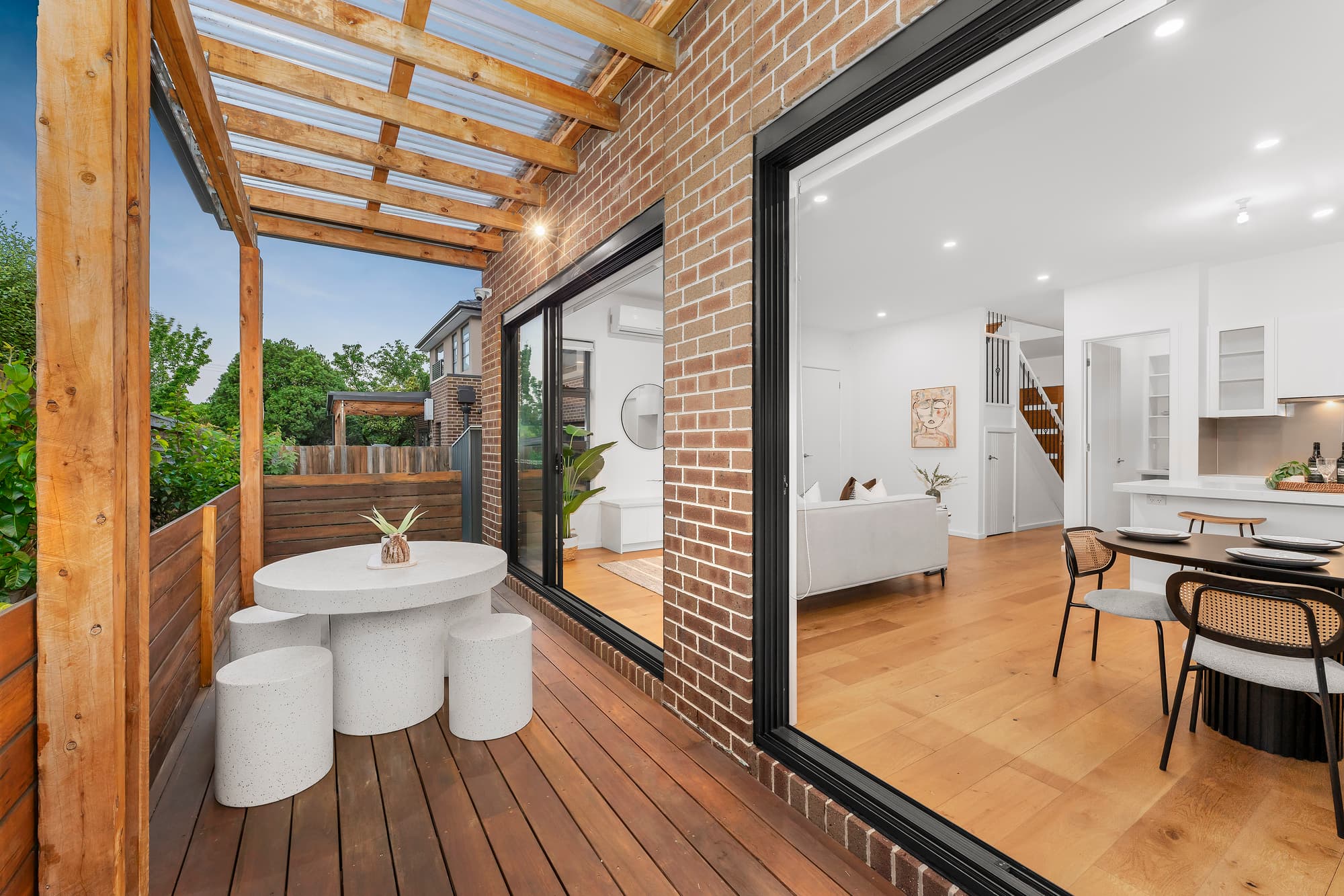 2/5 View Street, Surrey Hills - Thumbnail 8