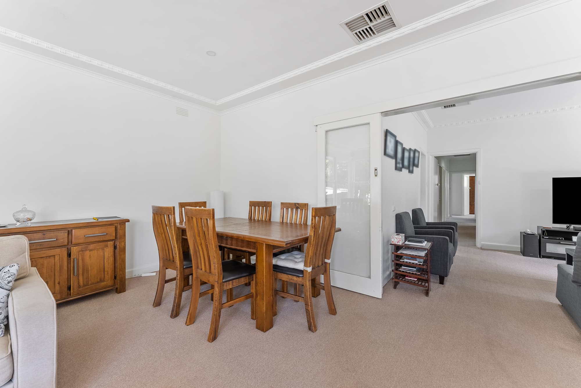 39 Warrigal Road, Surrey Hills - Thumbnail 4