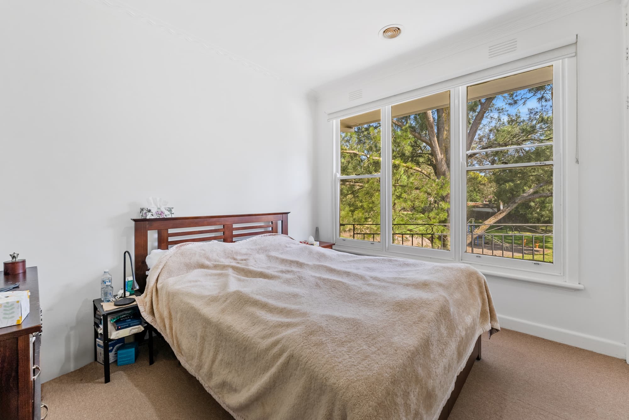 39 Warrigal Road, Surrey Hills - Thumbnail 8
