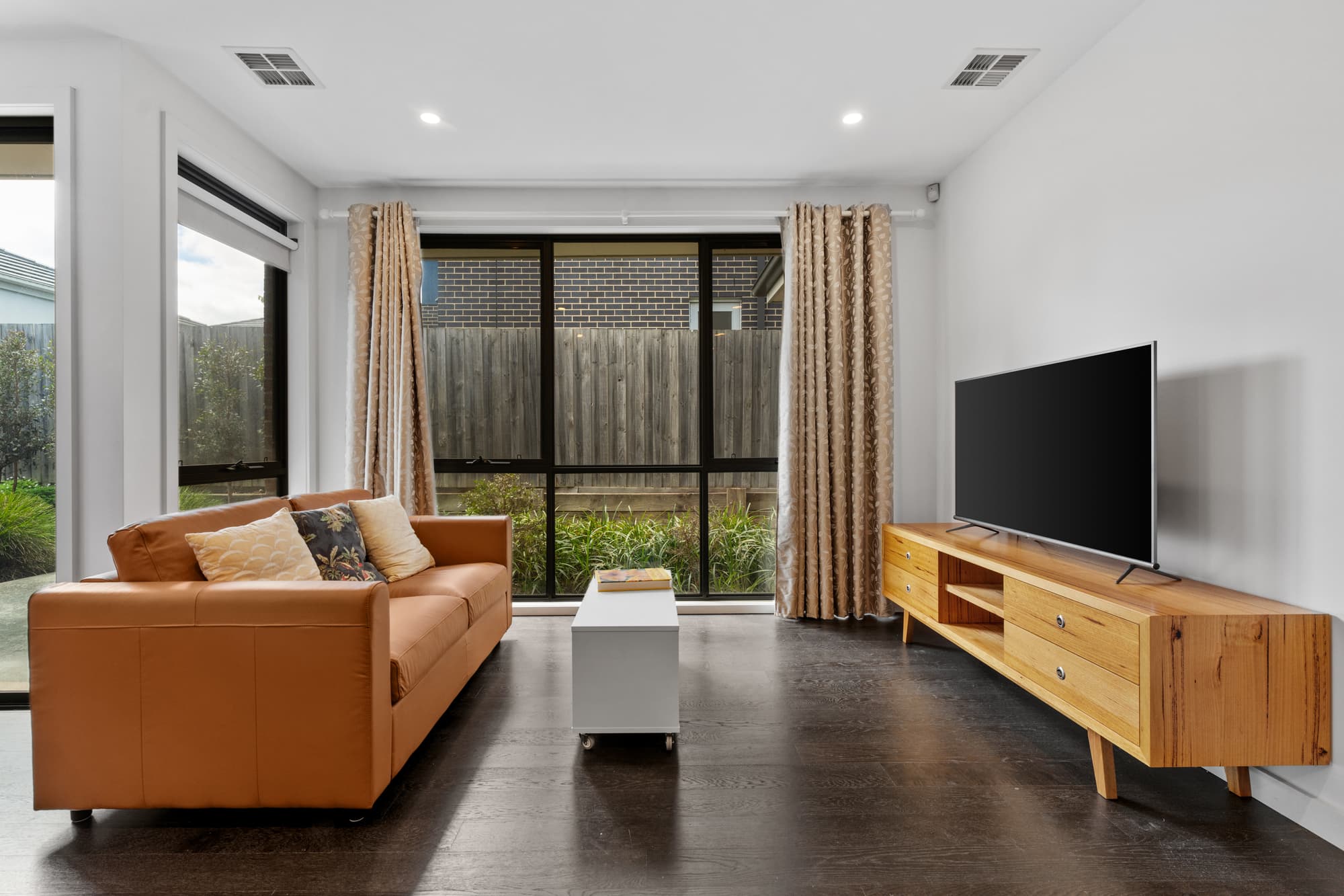 4/4 Barkly Street, Box Hill - Thumbnail 2