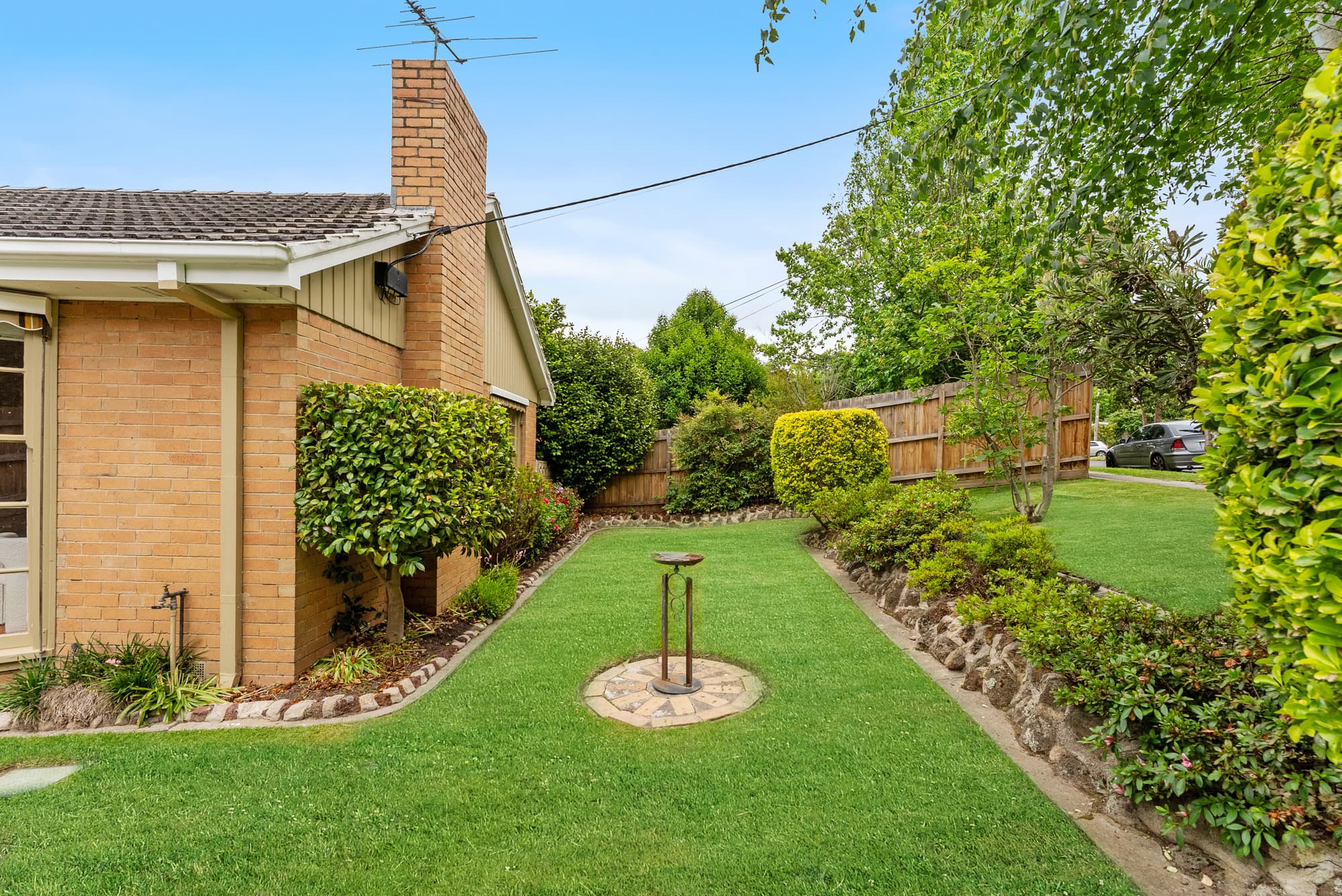 36 Koolkuna Avenue, Doncaster - Thumbnail 2