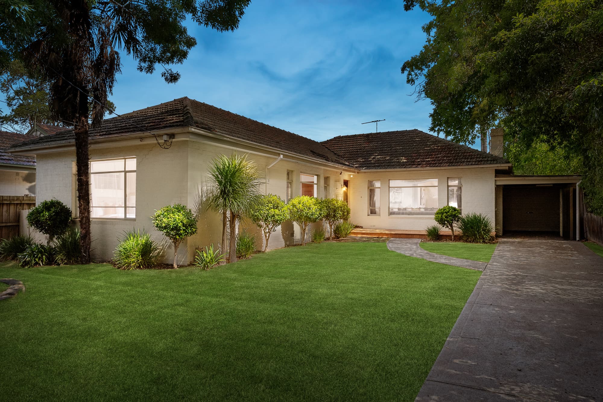 50 Bundoran Parade, Mont Albert North - Thumbnail 2