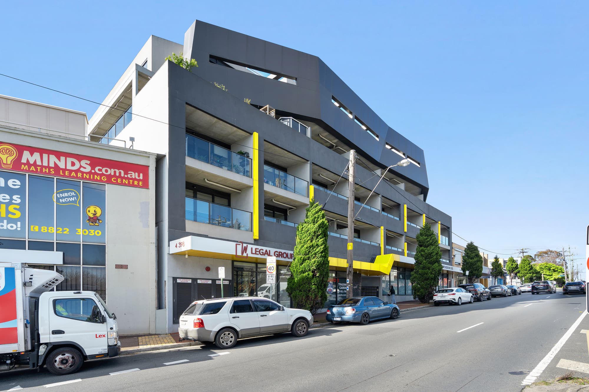 4/394-398 Middleborough Road, Blackburn - Image 1