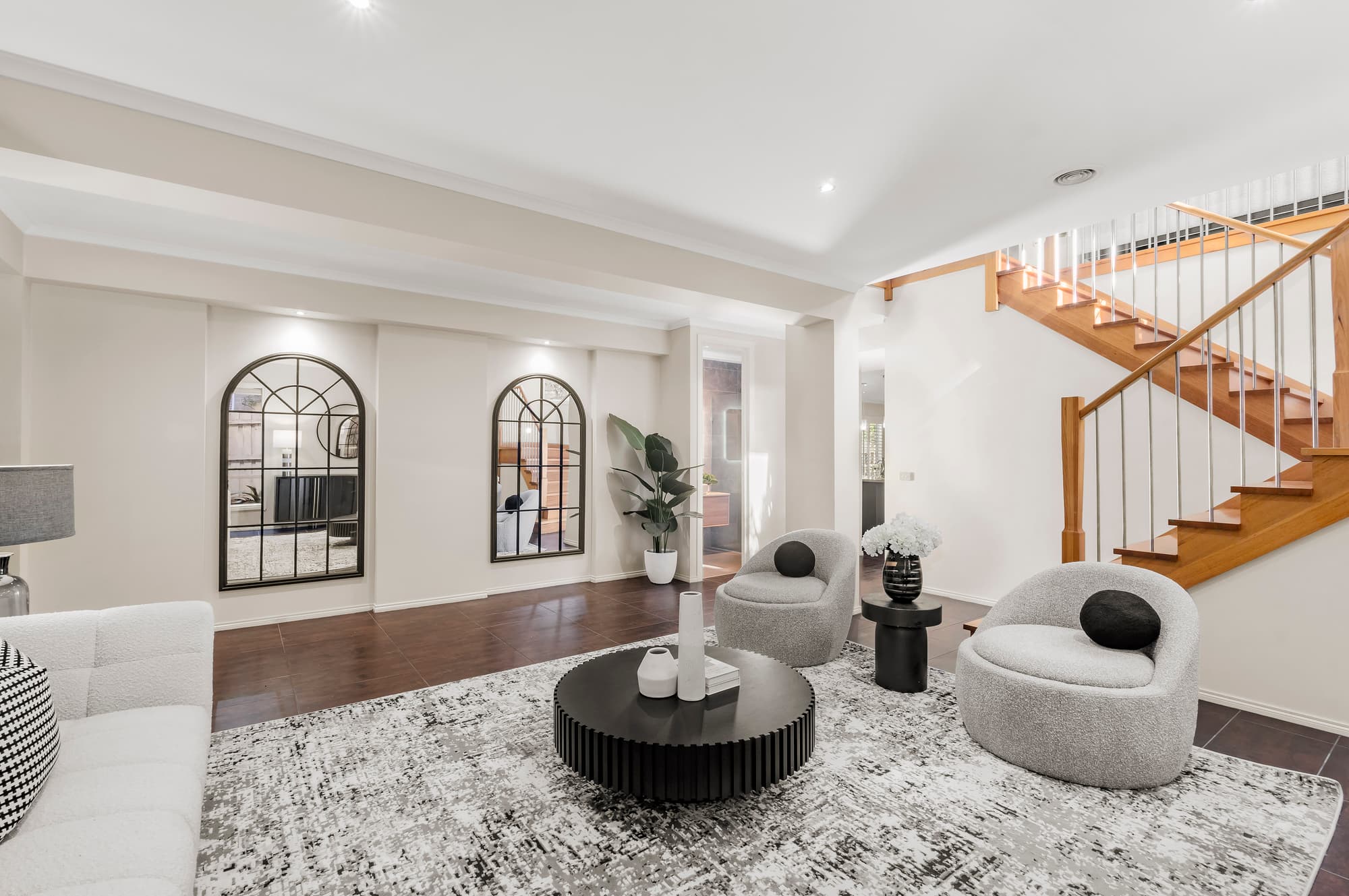 14 Williamson Road, Mont Albert North - Thumbnail 3