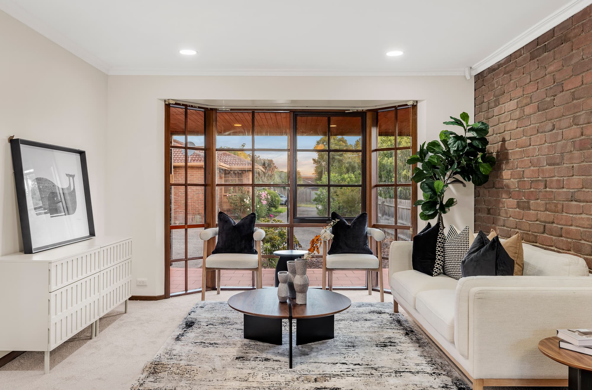 2/77 Beverley Street, Doncaster East - Thumbnail 2