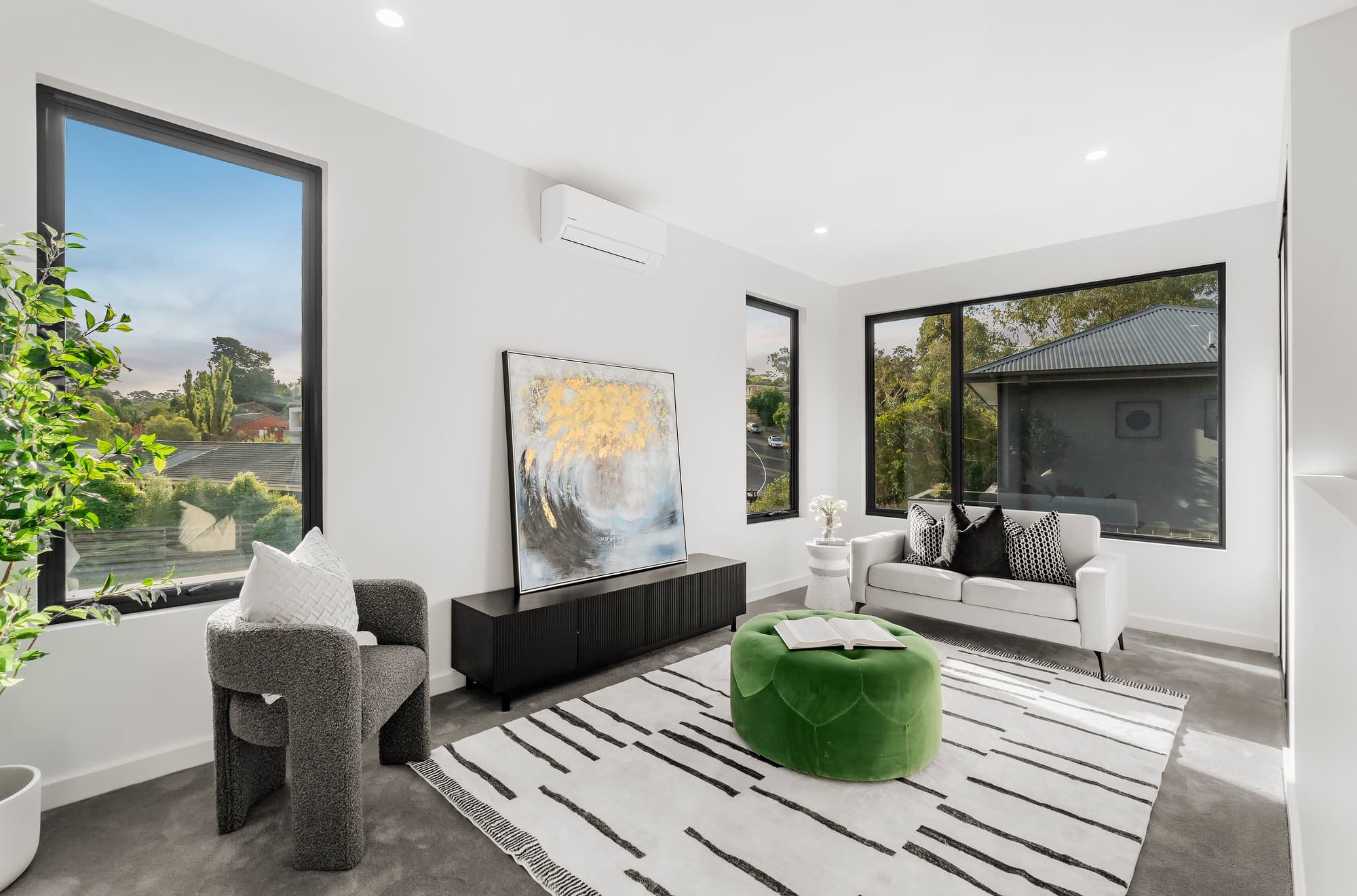 3/87-89 Santa Rosa Boulevard, Doncaster East - Thumbnail 5