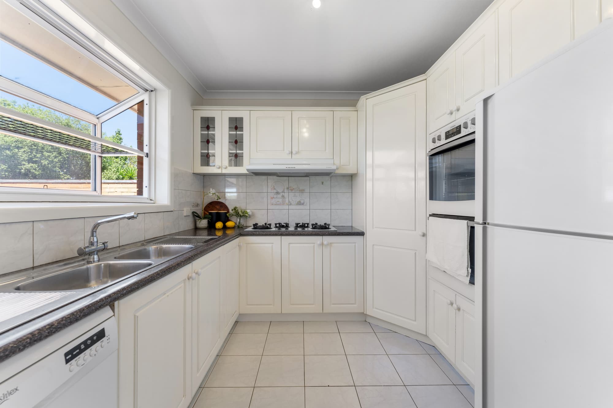 51 Morrie Crescent, Blackburn North - Thumbnail 7