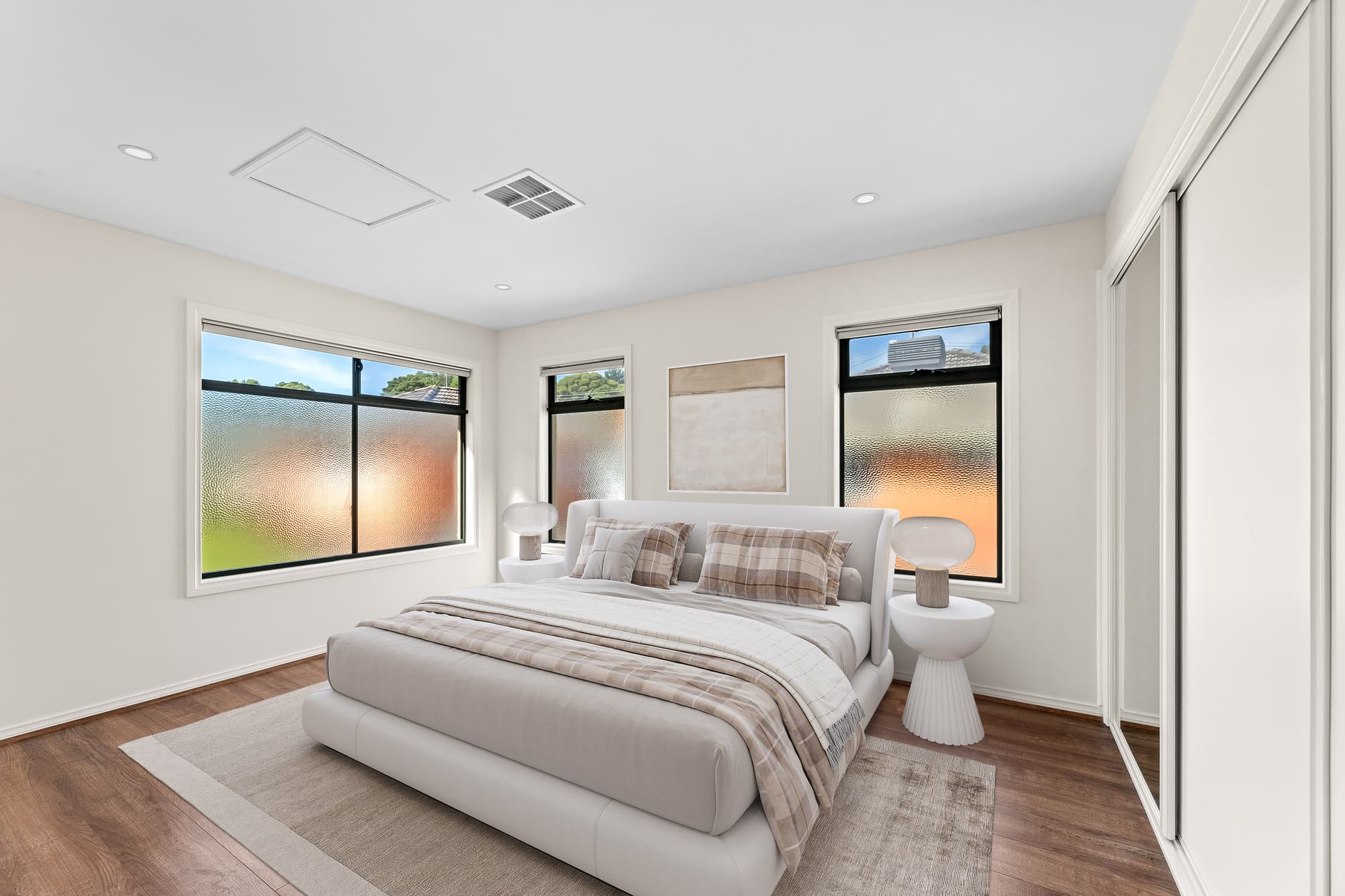 2/30 Winton Street, Burwood - Thumbnail 5