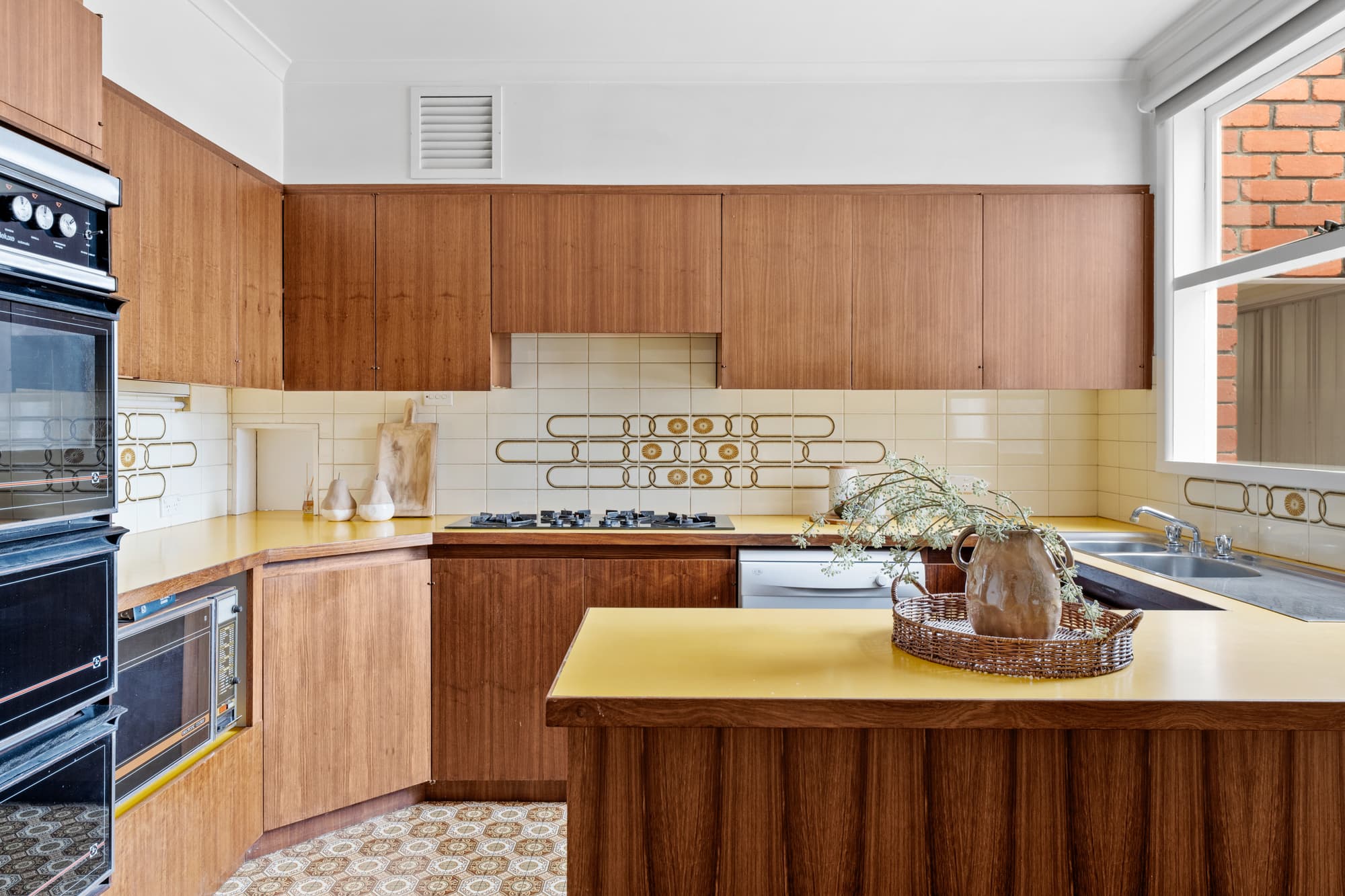 37 Werder Street, Box Hill North - Thumbnail 5