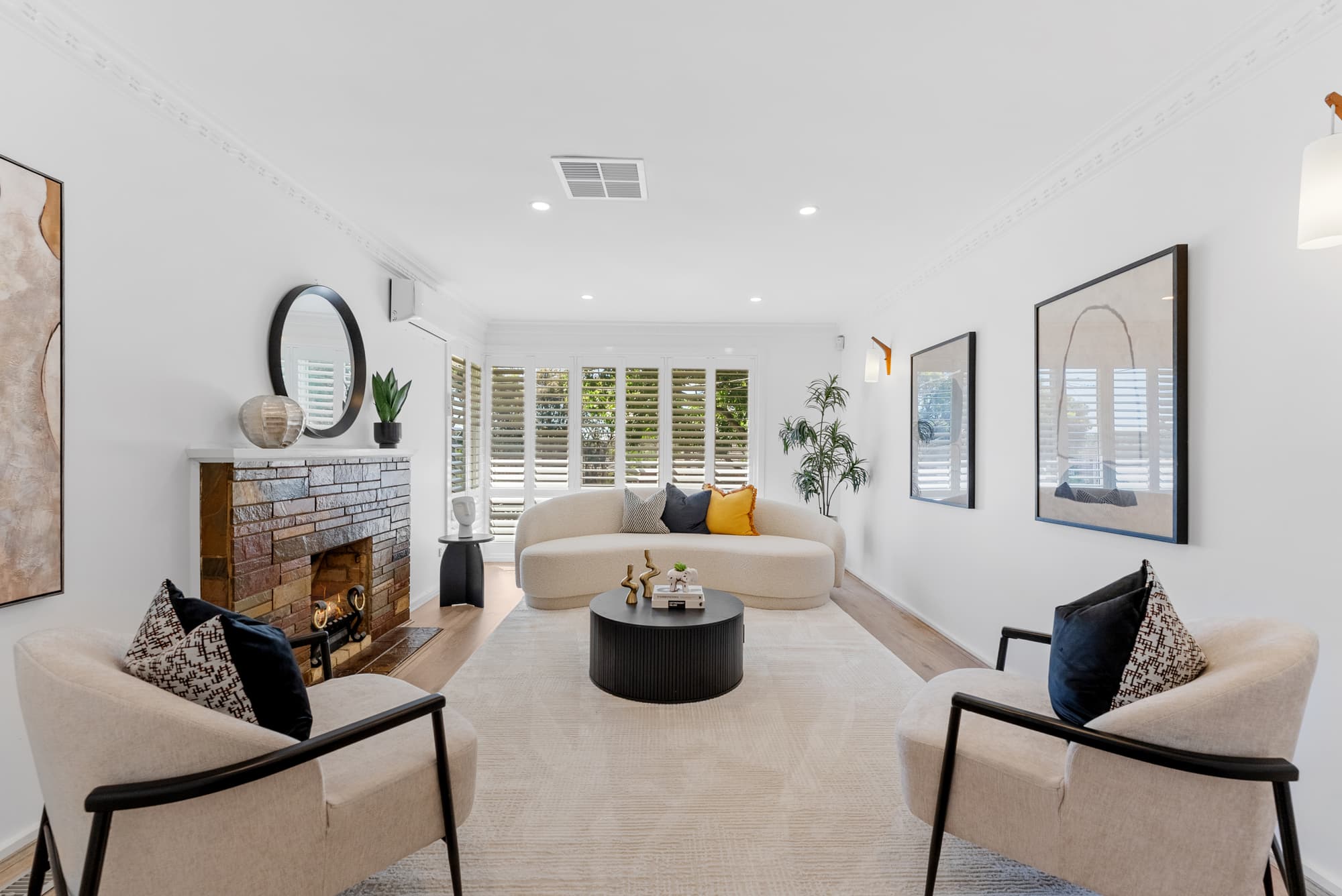 64 Morrie Crescent, Blackburn North - Thumbnail 2