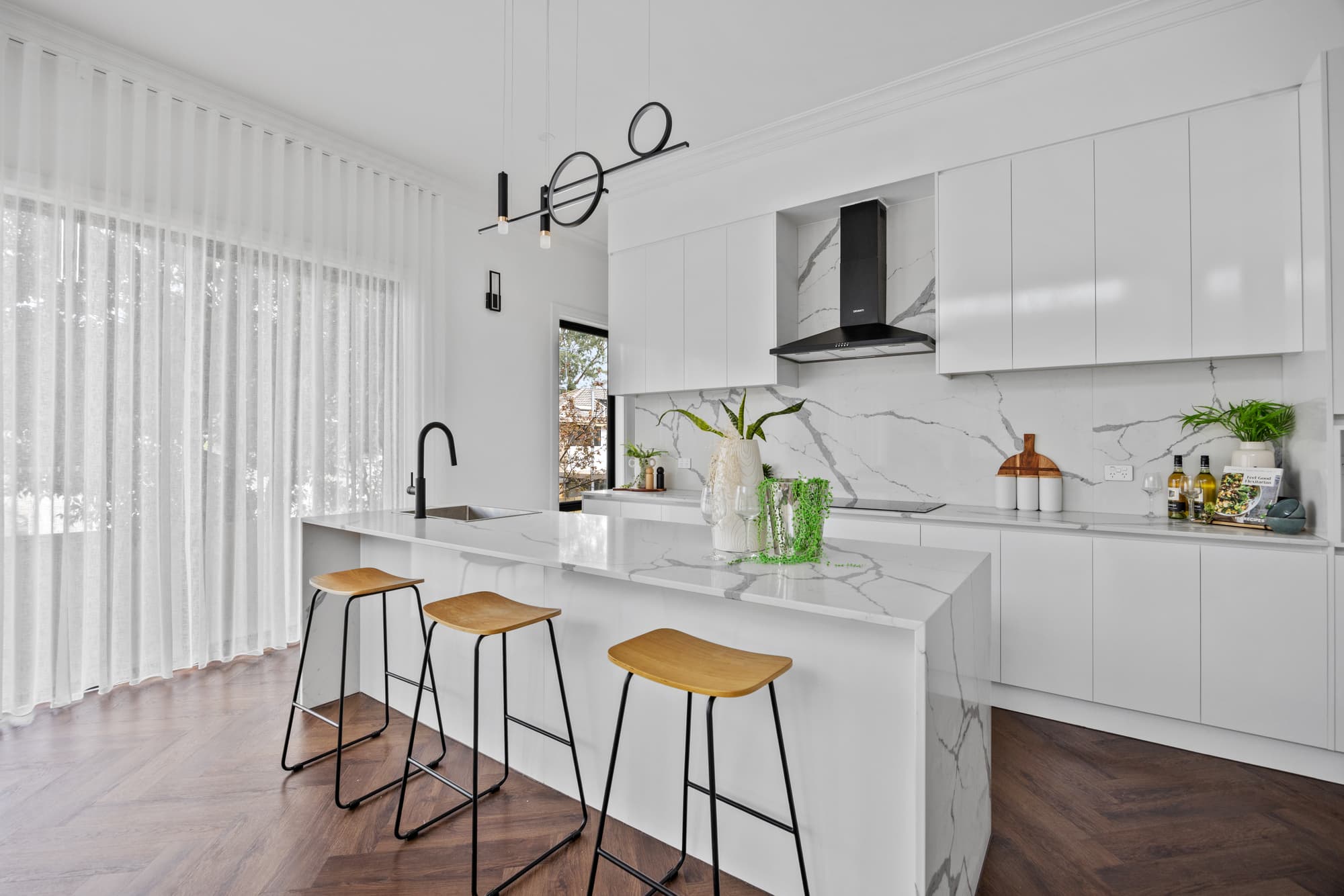 8 Ellen Court, Burwood - Thumbnail 7