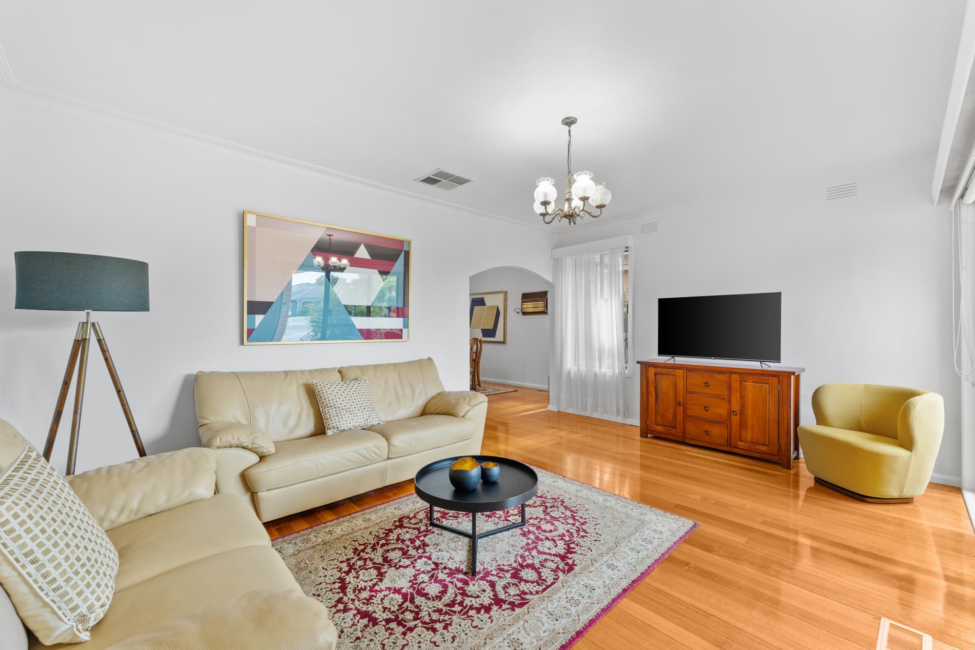 102 Katrina Street, Blackburn North - Thumbnail 2