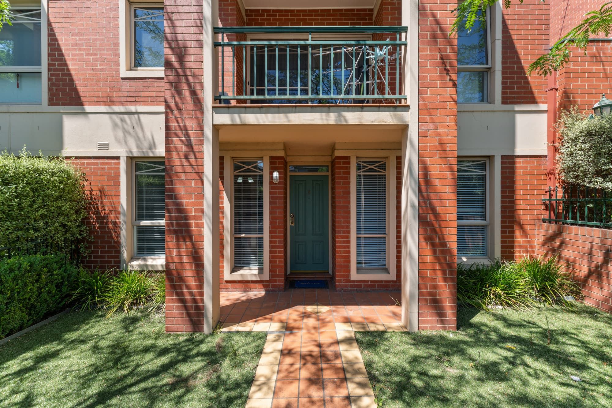8/916-918 Canterbury Road, Box Hill South - Image 1