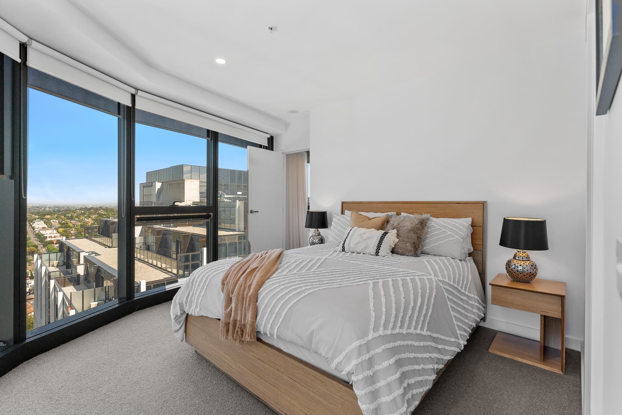 2810/828 Whitehorse Road, Box Hill - Thumbnail 6