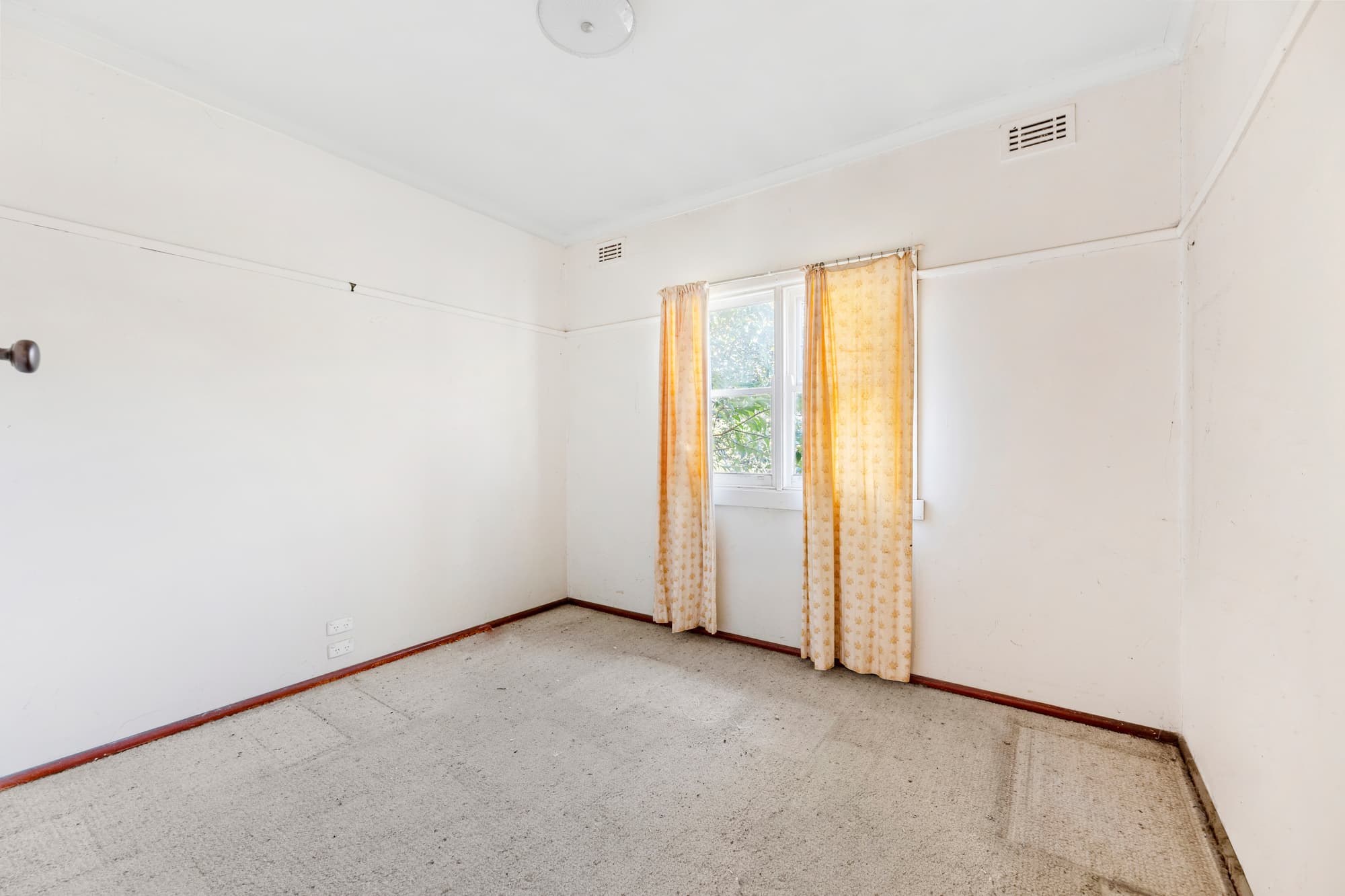 14 Valda Avenue, Mont Albert North - Thumbnail 8
