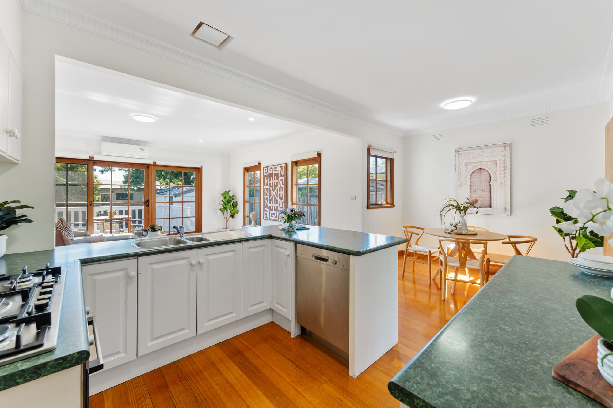 1 Tynong Street, Box Hill North - Thumbnail 7