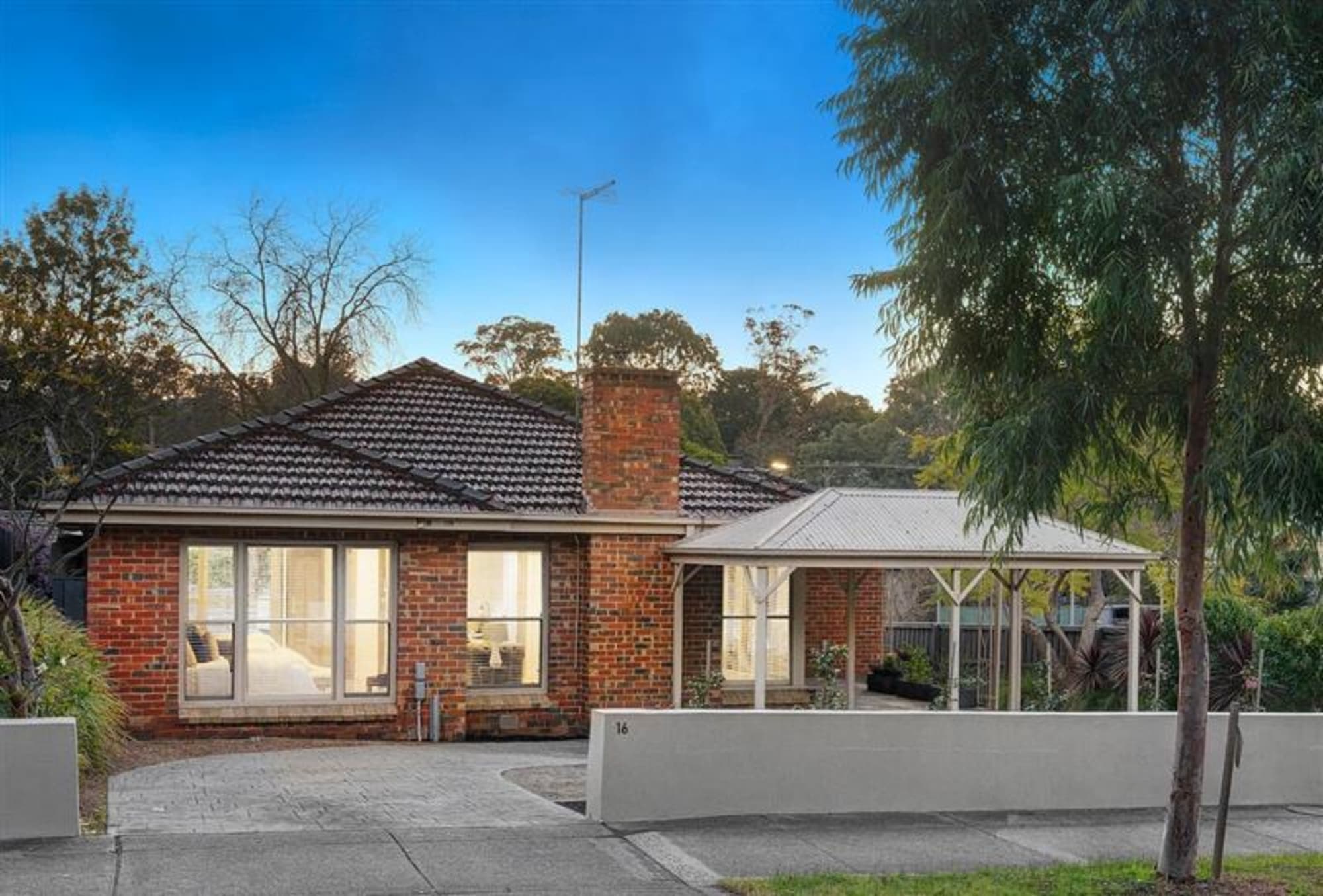 16 Pakenham Street, Blackburn - Image 1