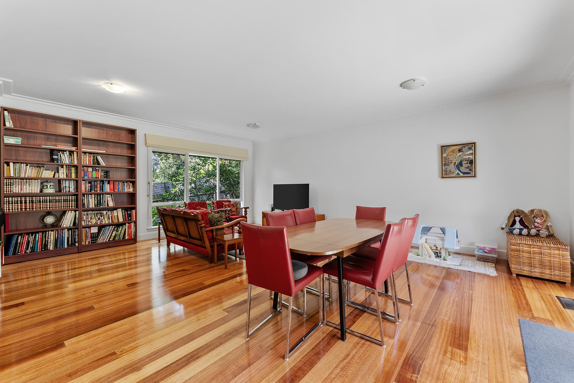 7 Hawkins Avenue, Mont Albert North - Thumbnail 4