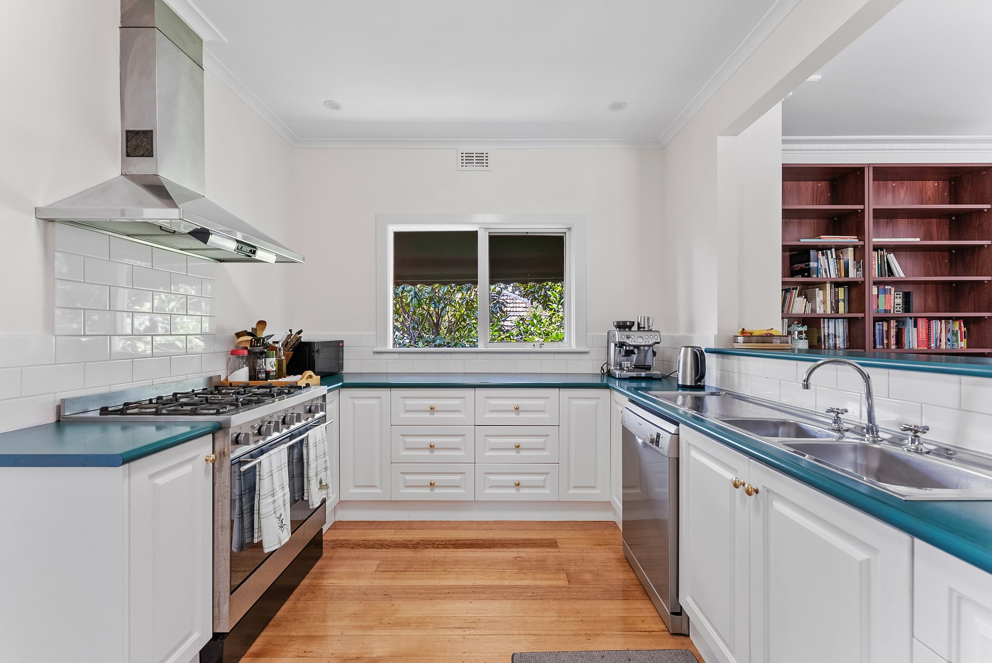 7 Hawkins Avenue, Mont Albert North - Thumbnail 8