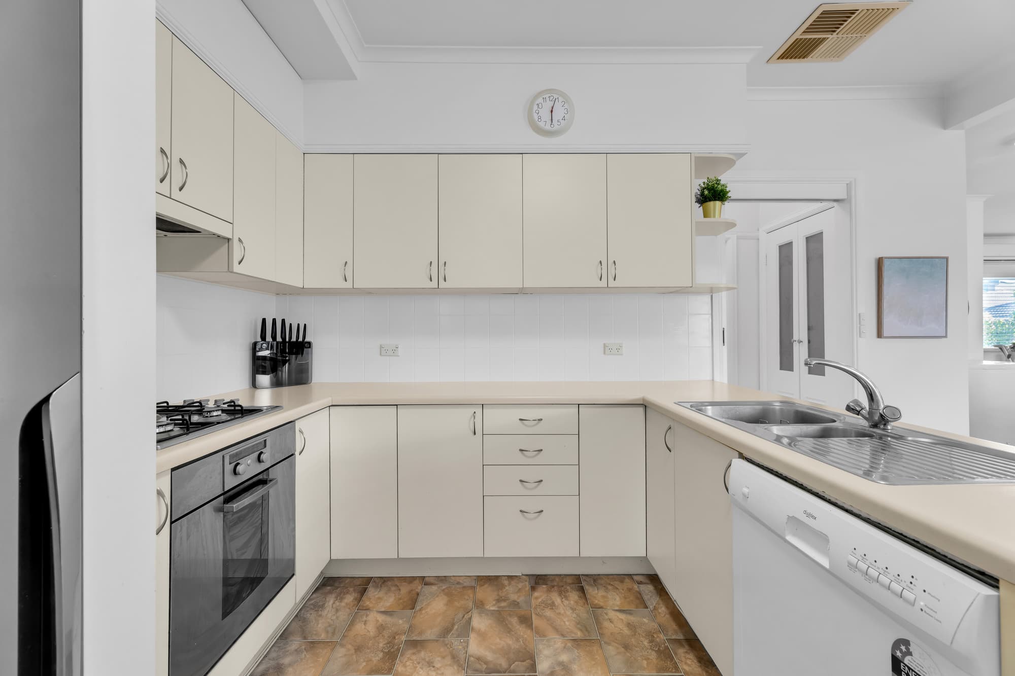 36 Nicholson Street, Nunawading - Thumbnail 5