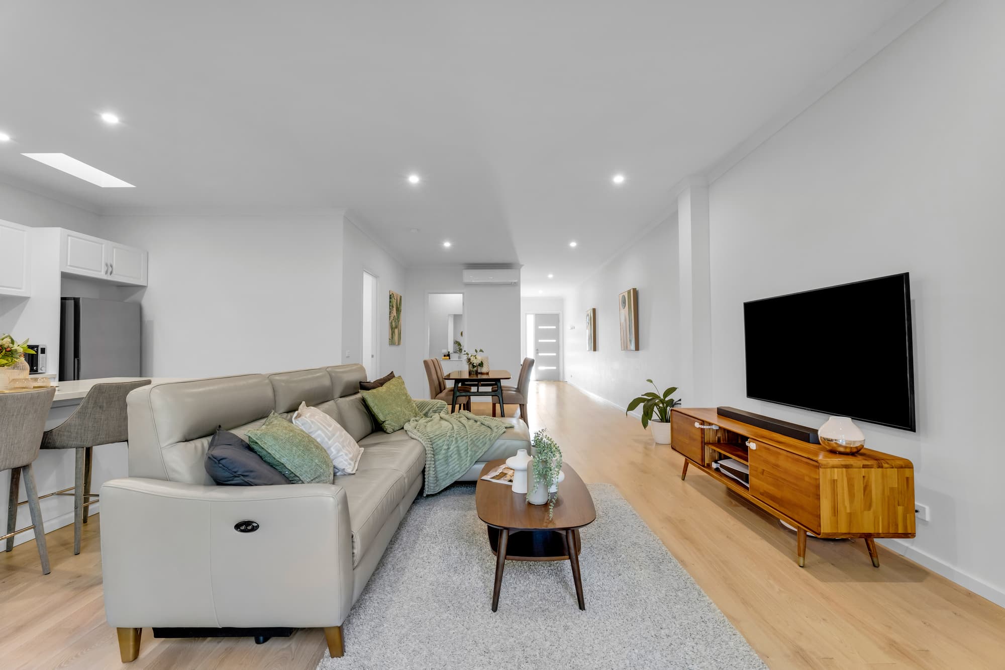 15A Victor Crescent, Forest Hill - Thumbnail 4