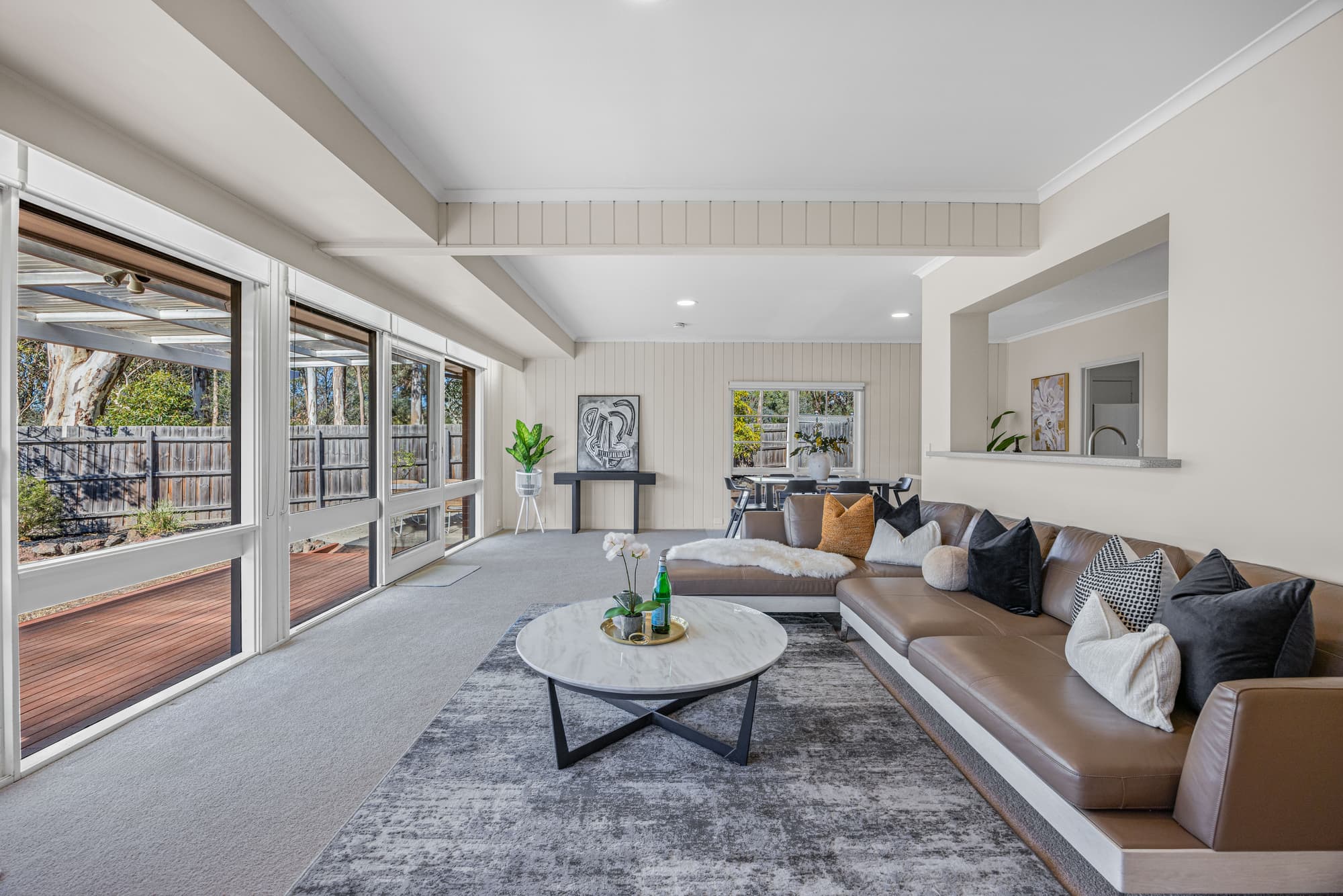 64 Magnolia Court, Templestowe Lower - Thumbnail 2