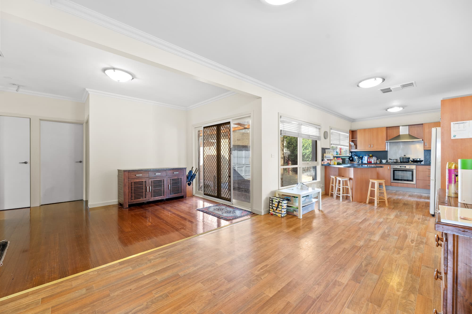 59 Strabane Avenue, Mont Albert North - Thumbnail 4