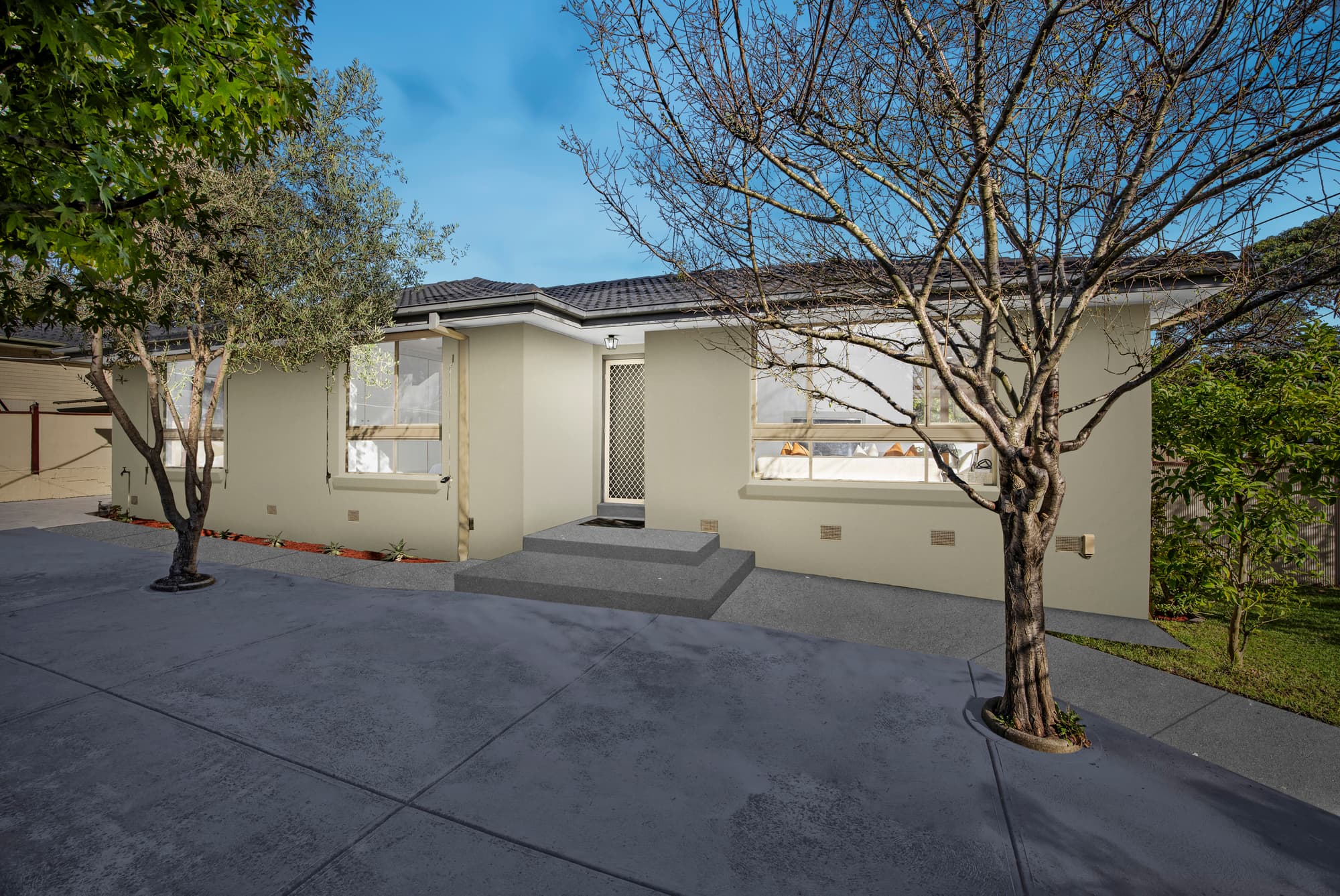 26 Cobham Road, Mitcham - Thumbnail 2