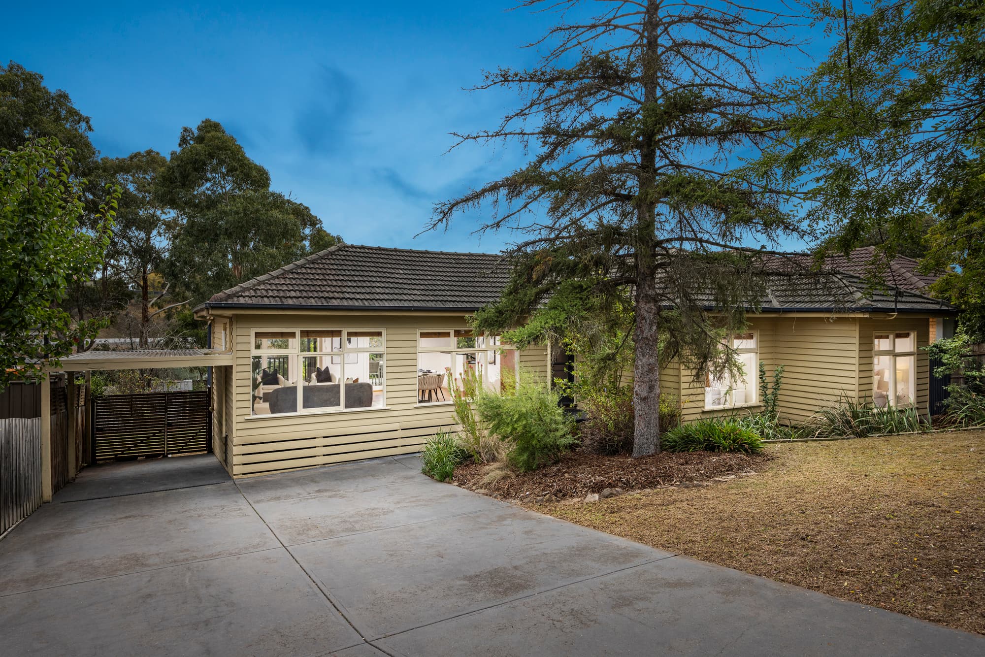 7 Valda Avenue, Mont Albert North - Image 1