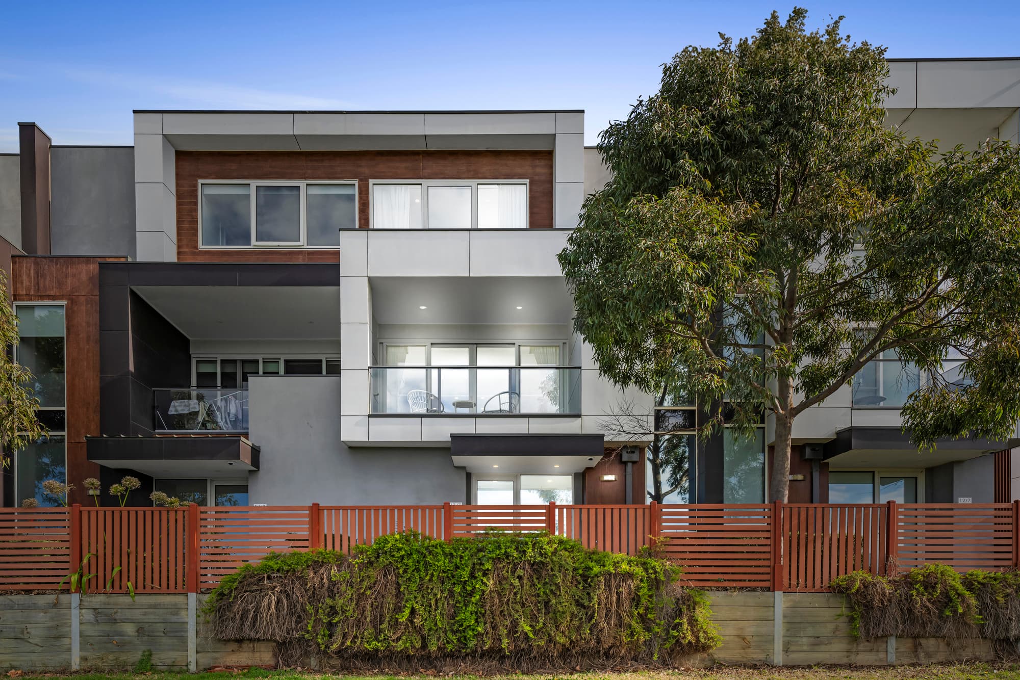 13/7 Hay Street, Box Hill South - Image 1