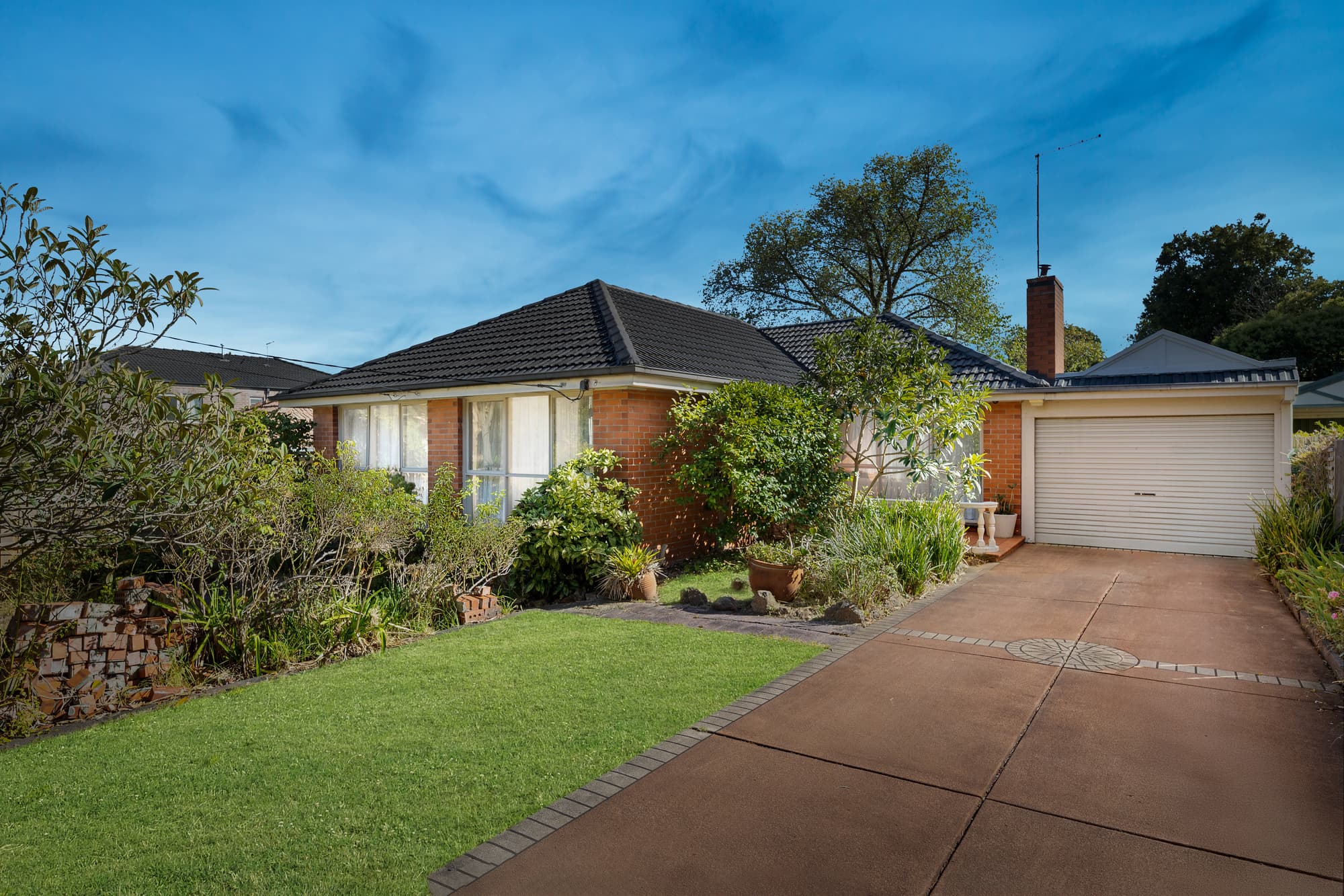 34 Heathfield Rise, Box Hill North - Thumbnail 2
