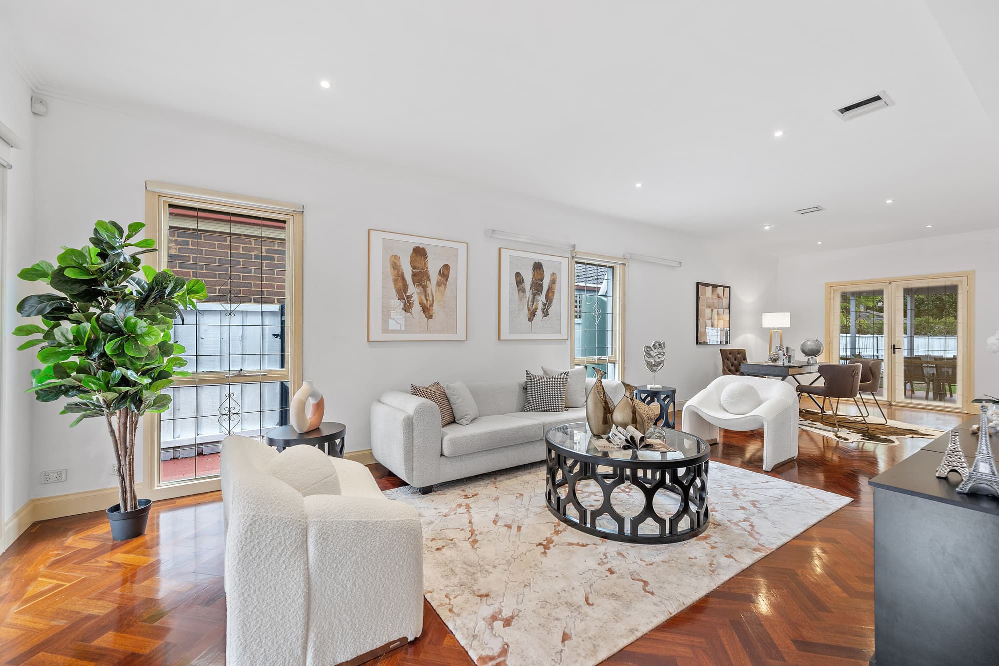4 Thurston Street, Box Hill - Thumbnail 3