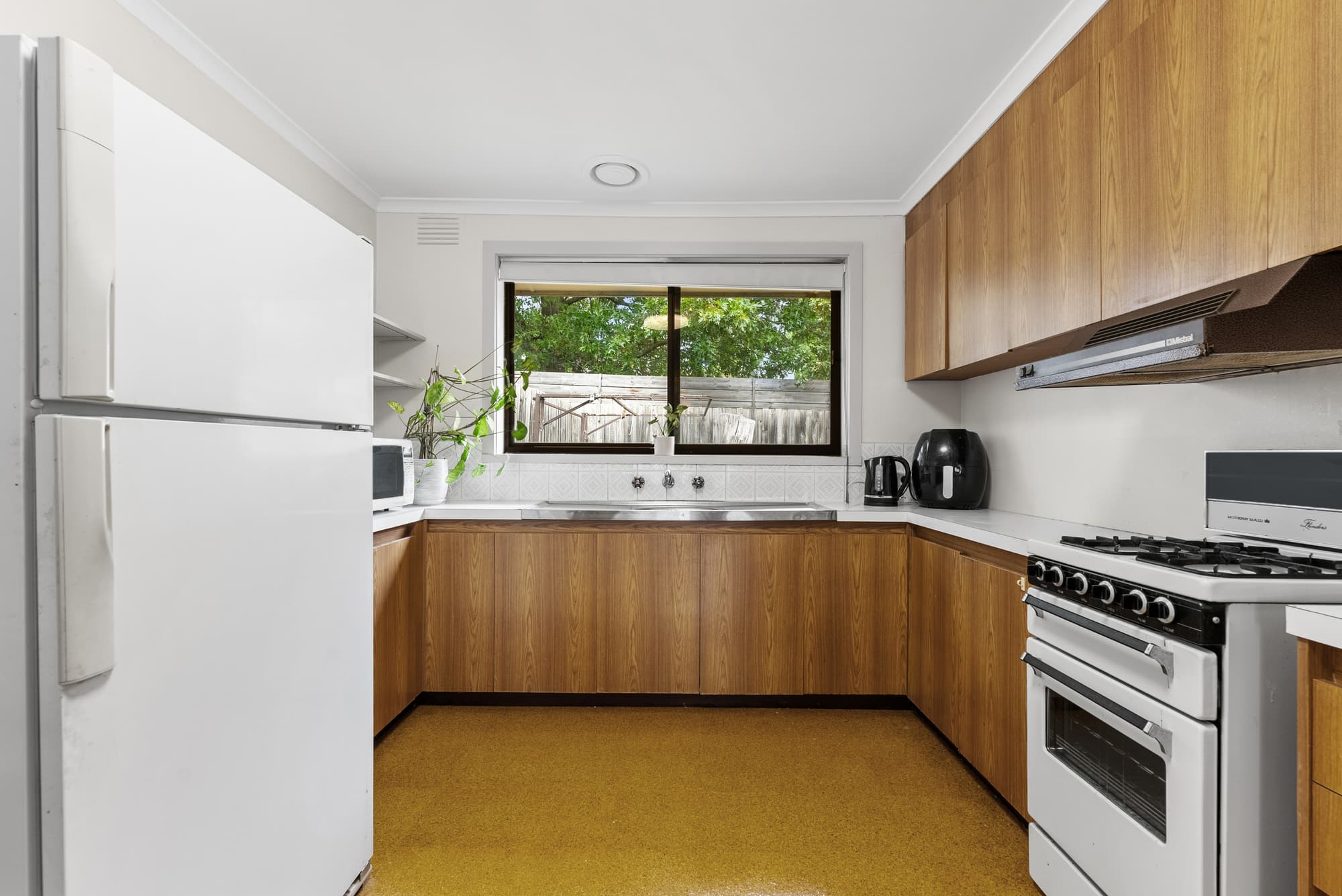13/37 Williams Road, Blackburn - Thumbnail 4