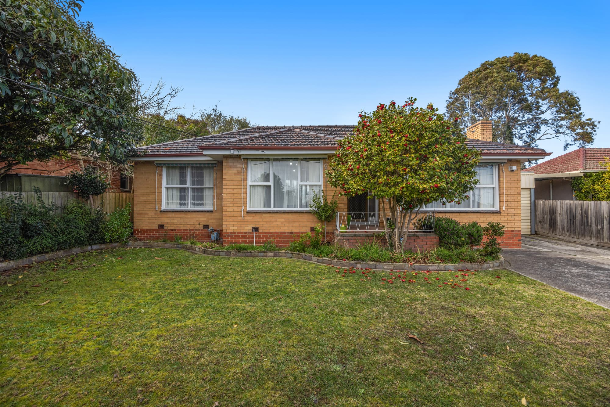 275 Blackburn Road, Blackburn South - Image 1