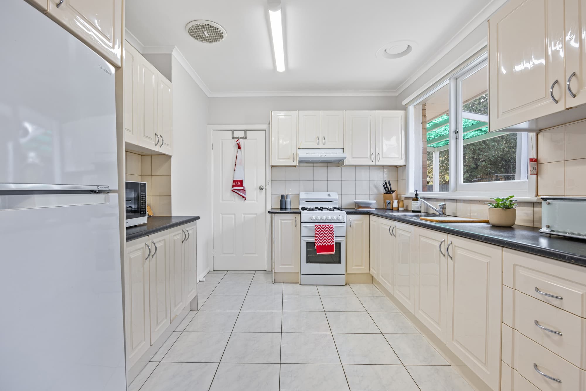 275 Blackburn Road, Blackburn South - Thumbnail 5