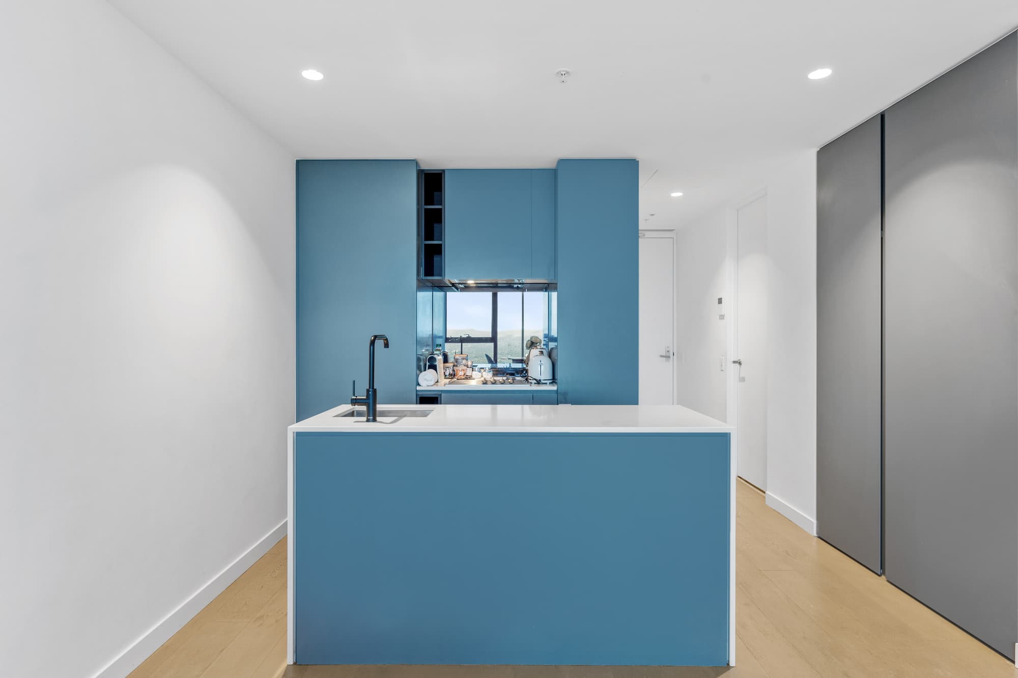 7203/462 Elizabeth Street, Melbourne - Thumbnail 4