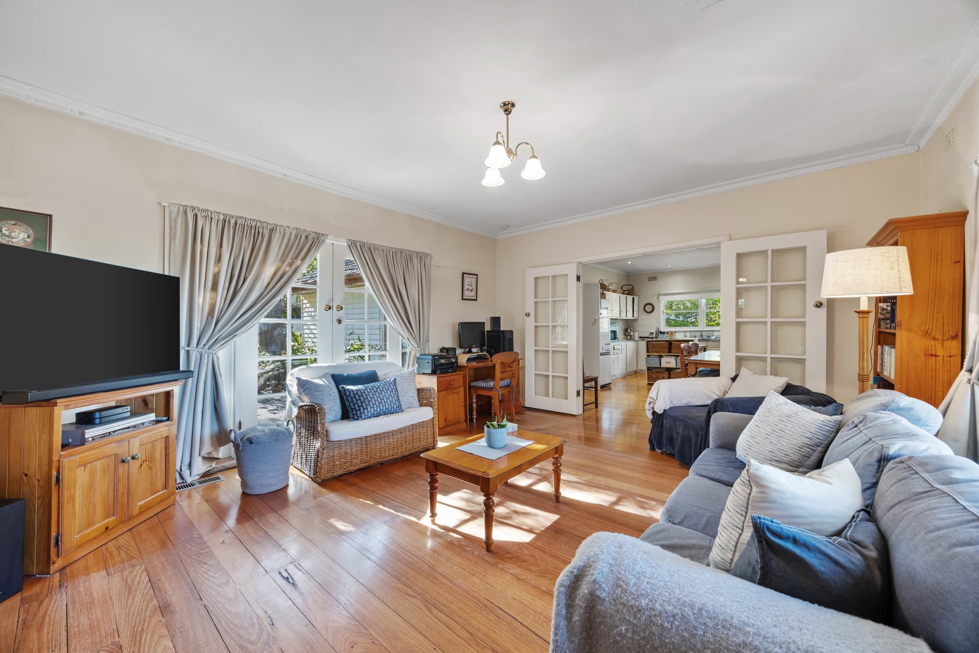 38 Foch Street, Box Hill South - Thumbnail 2