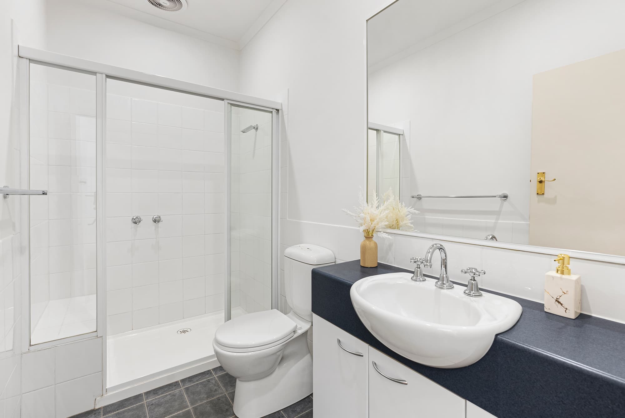 23 Grandview Road, Box Hill South - Thumbnail 8