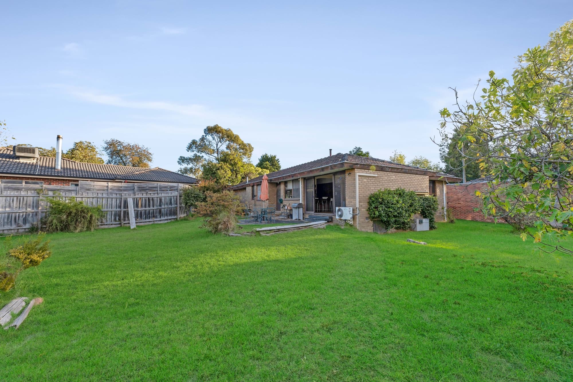 3 Eden Court, Forest Hill - Image 1