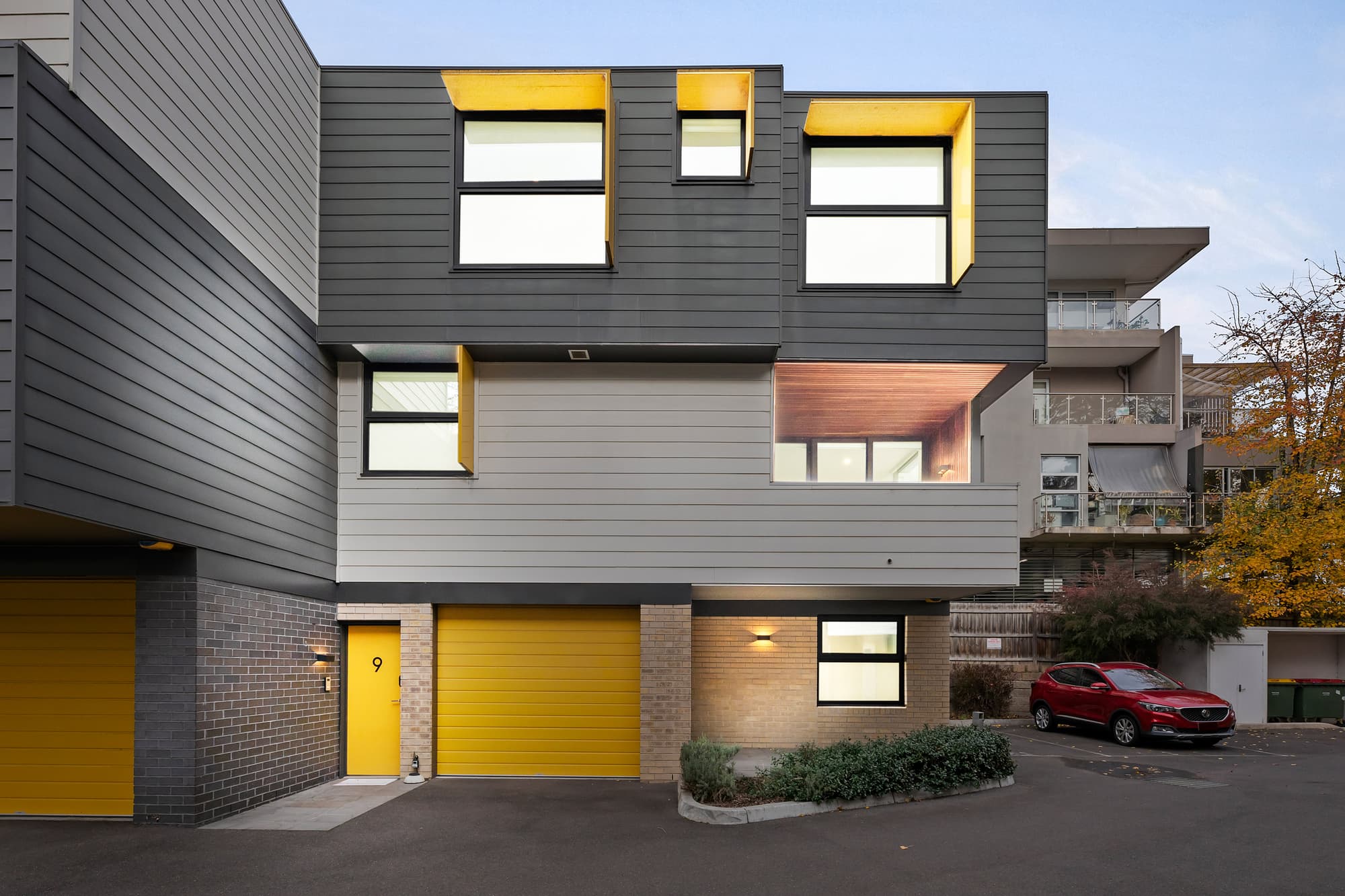 9/257 Canterbury Road, Forest Hill - Image 1