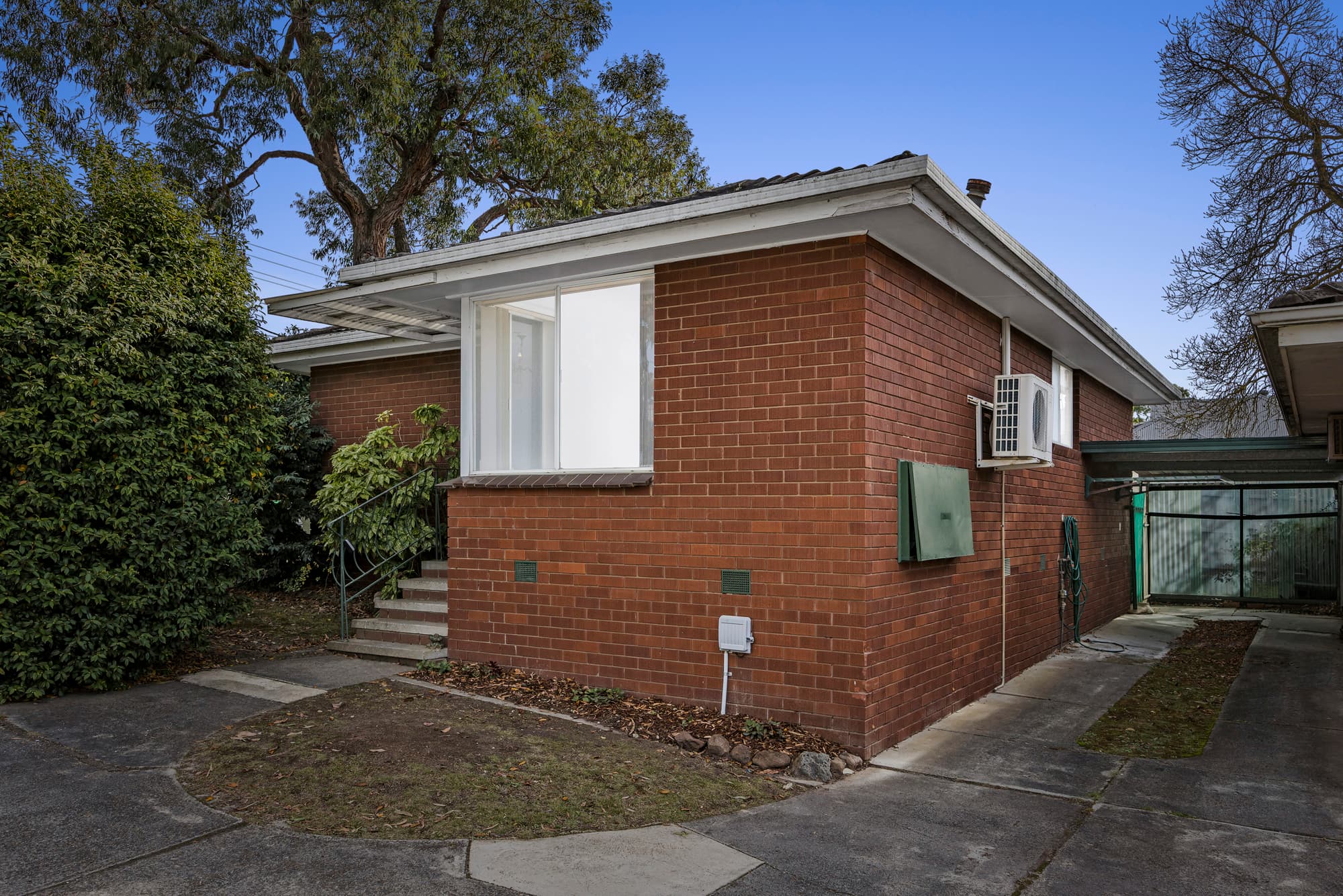 1/39 Percy Street, Mitcham - Thumbnail 2