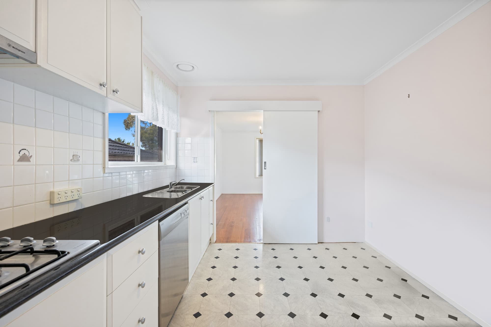 1/39 Percy Street, Mitcham - Thumbnail 4