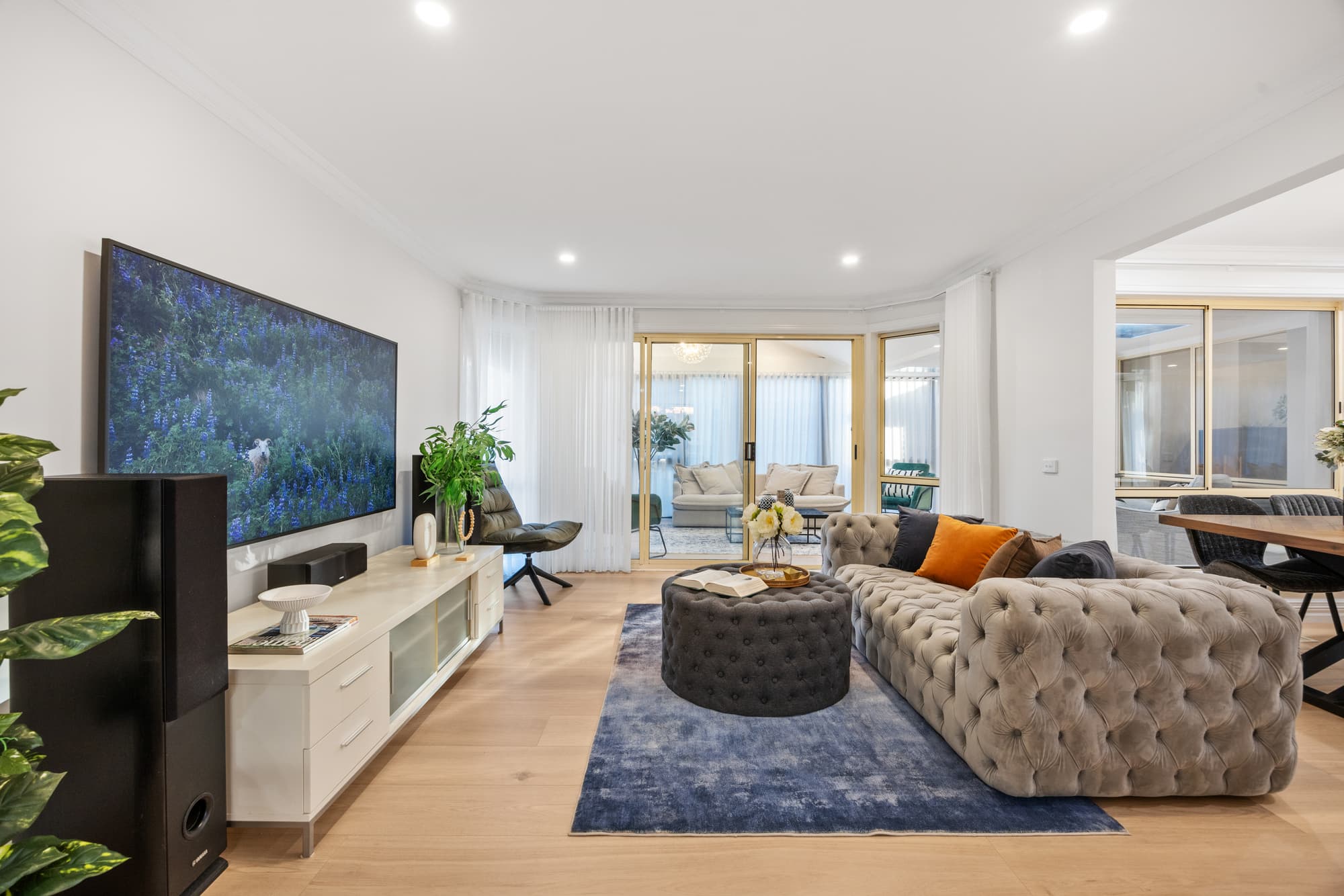97 Viviani Crescent, Heathmont - Thumbnail 2