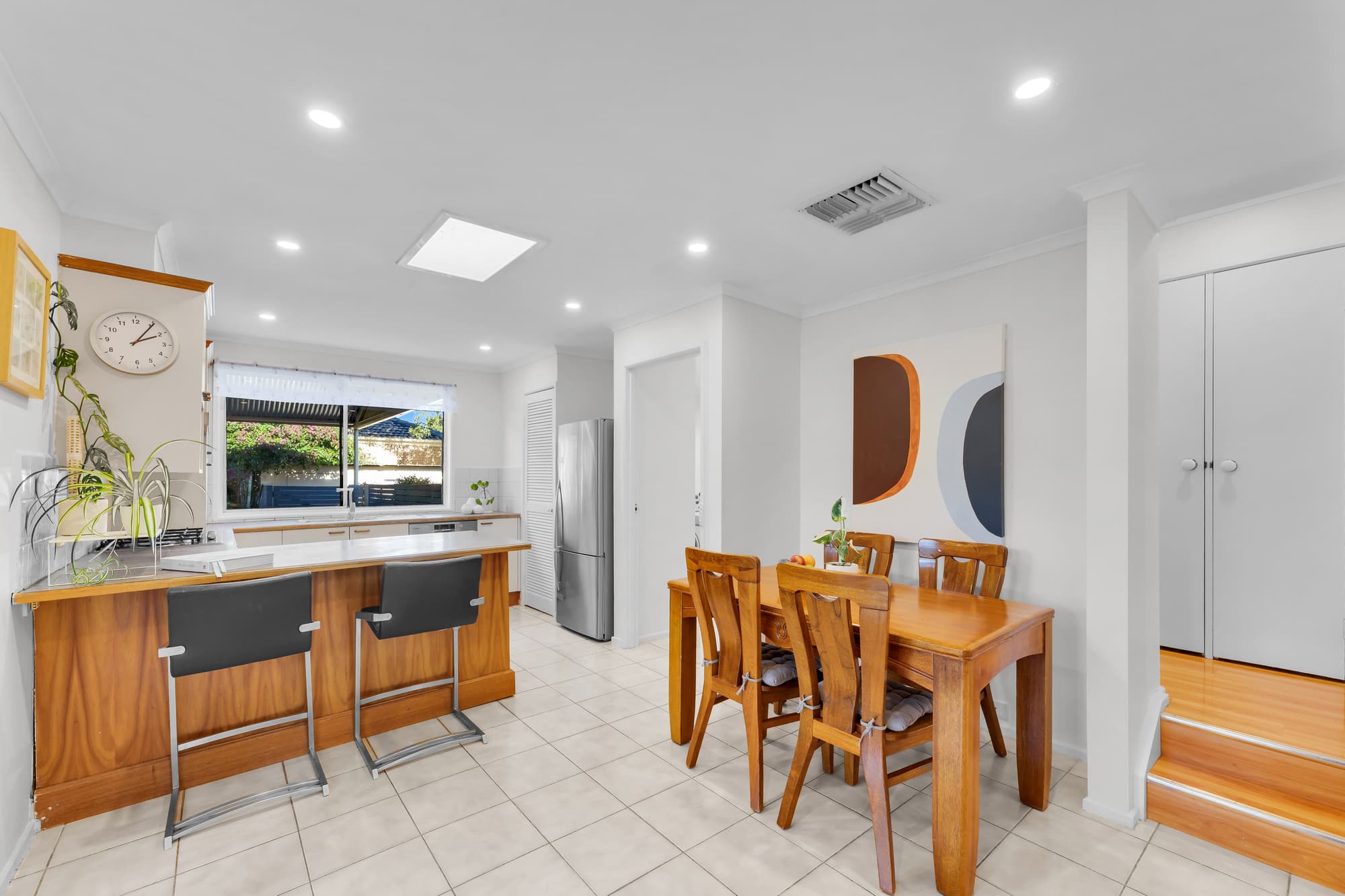 32 Savanna Drive, Mooroolbark - Thumbnail 4
