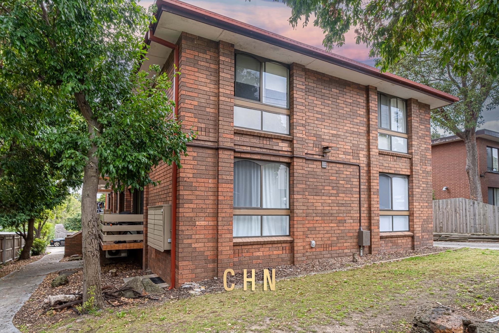 4/23 Firth Street, Doncaster - Image 1